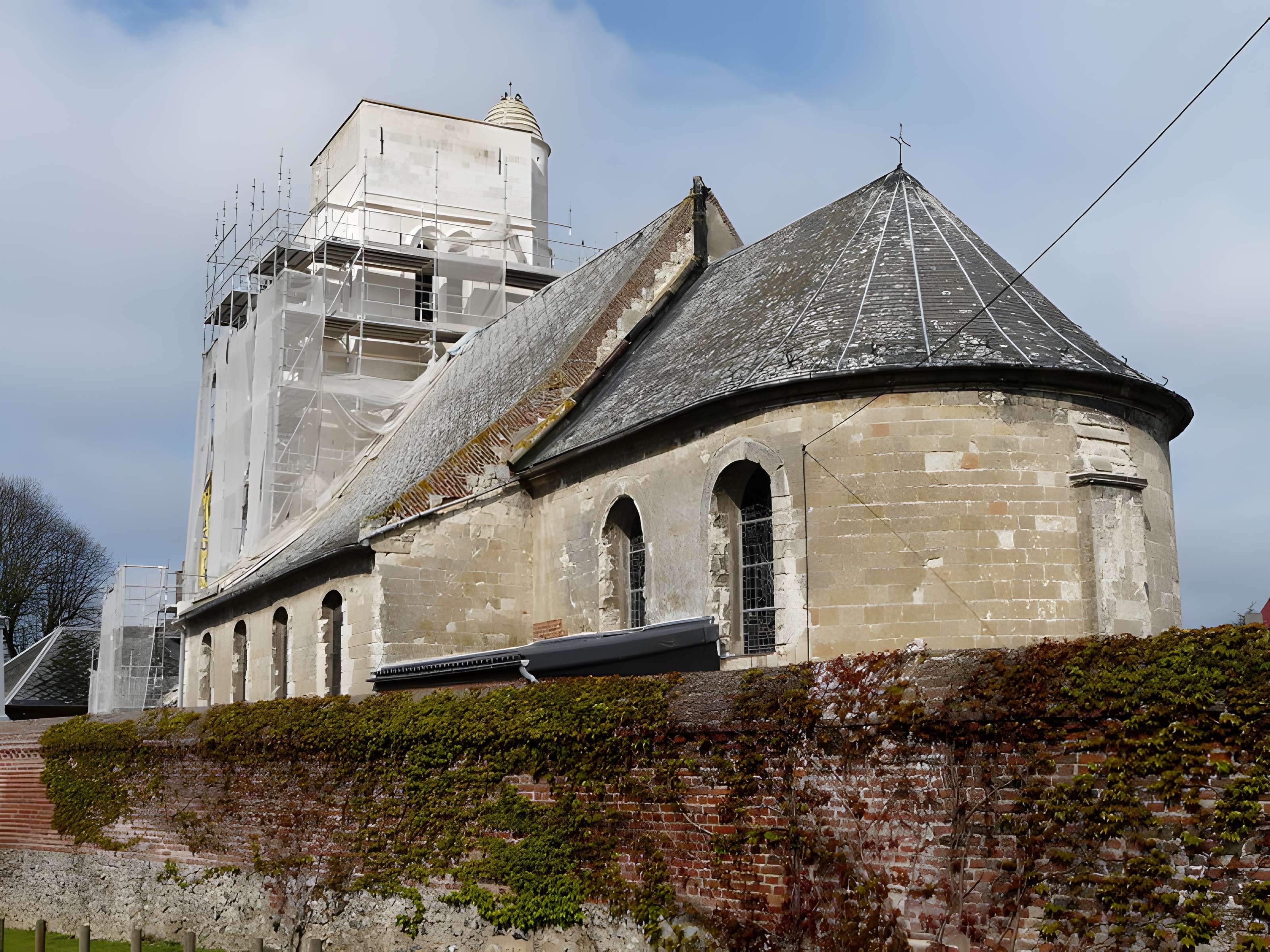 Église Saint-Médard de Boussières-en-Cambrésis