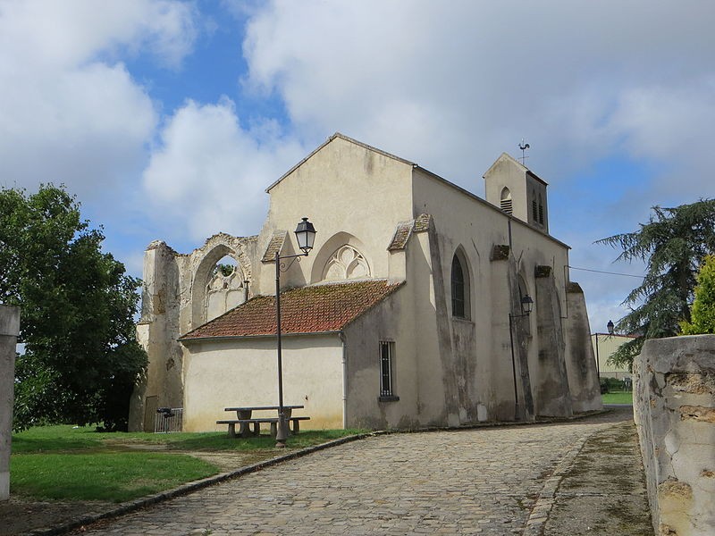 Photo de Église Saint-Médard de Bussières