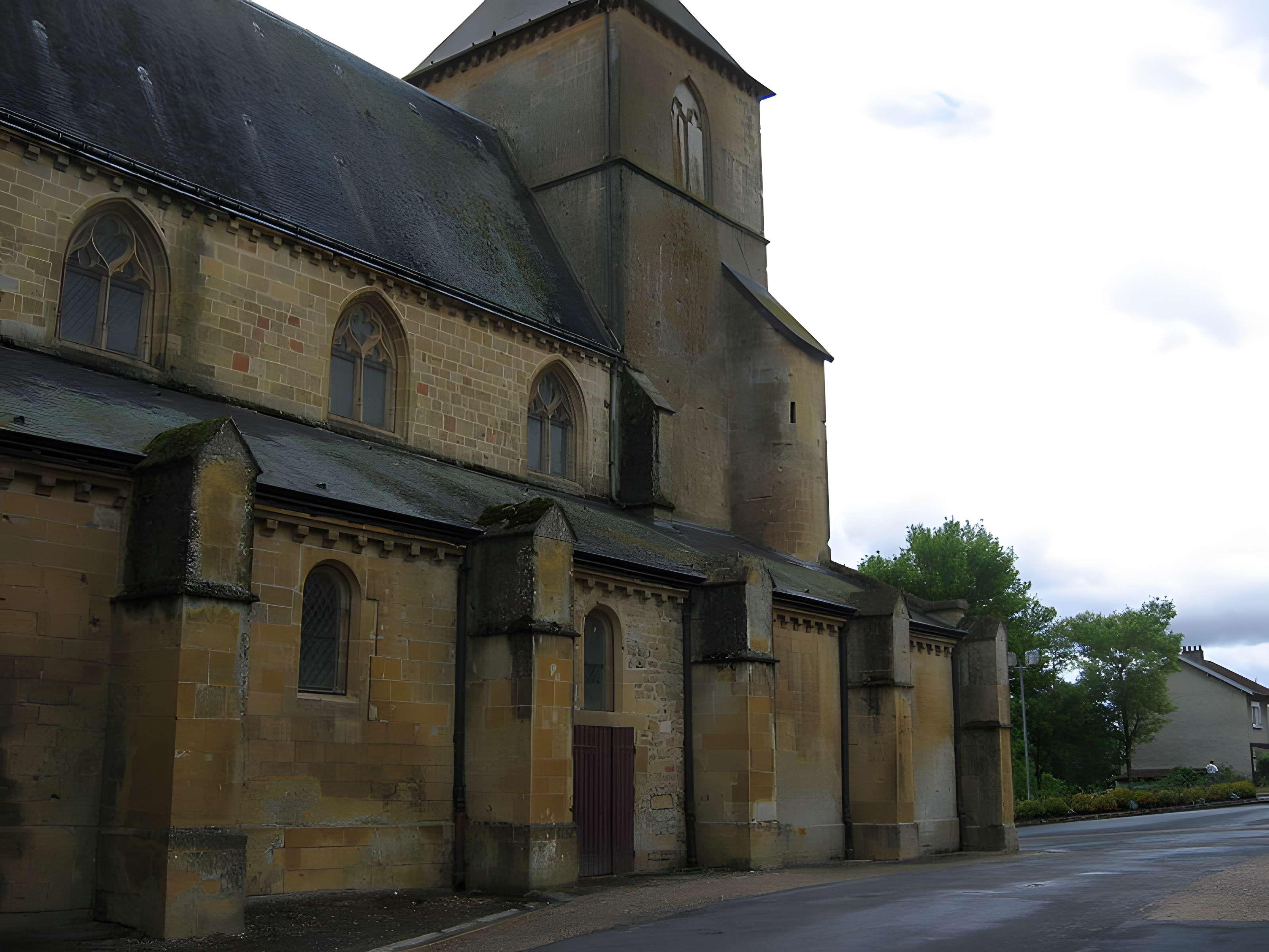 Église Saint-Médard de Grandpré
