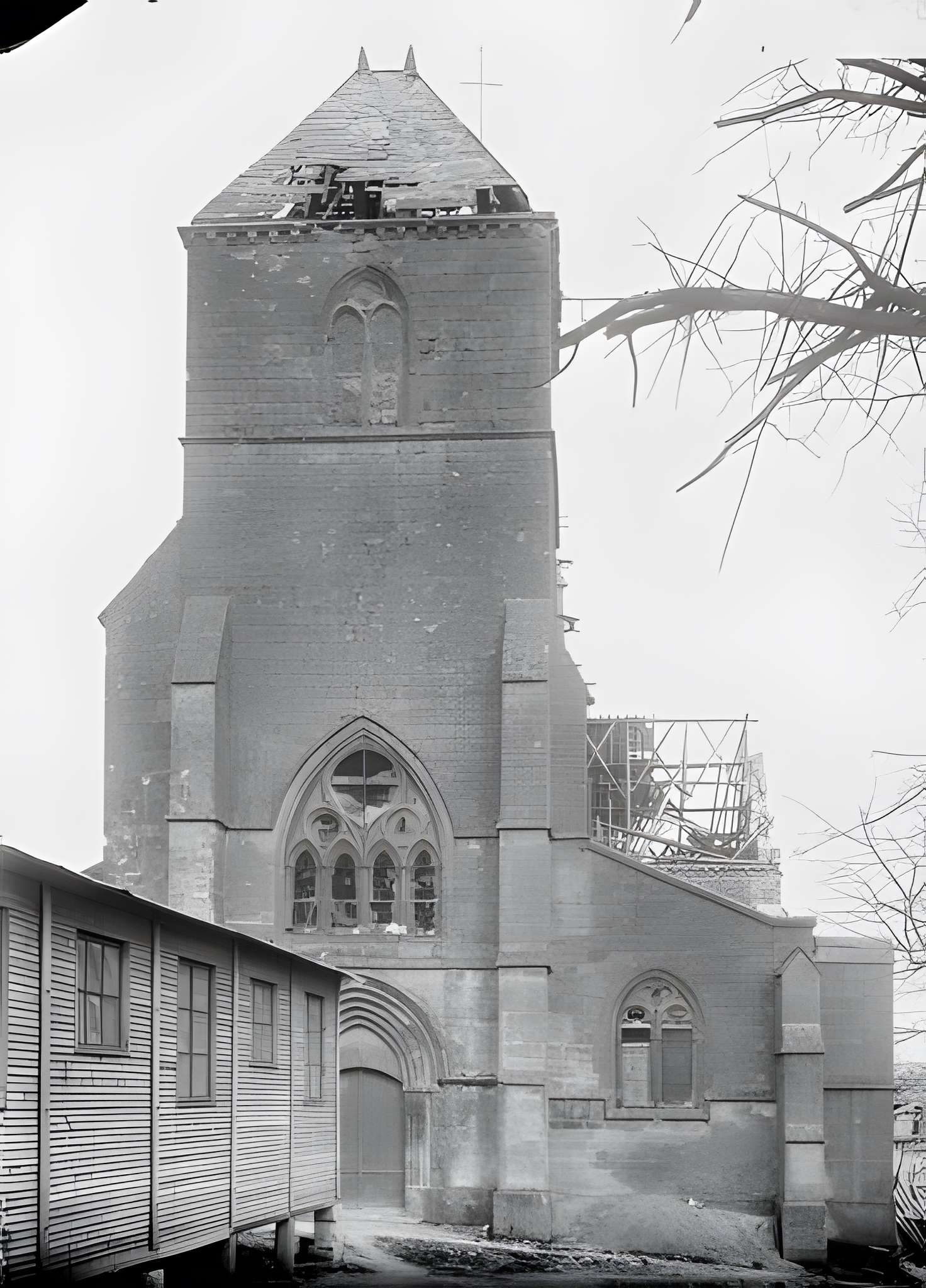 Église Saint-Médard de Grandpré