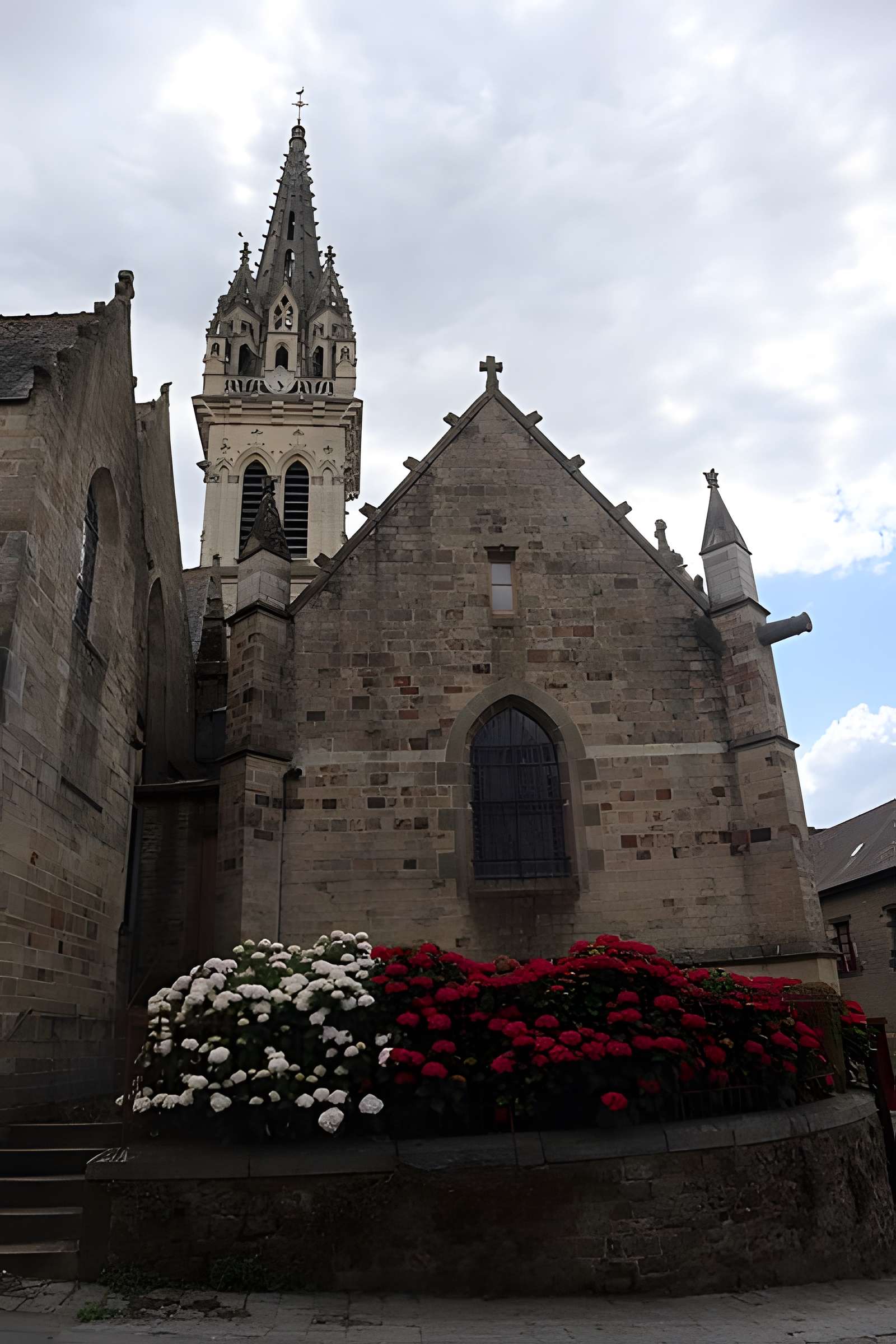Église Saint-Melaine de Domalain