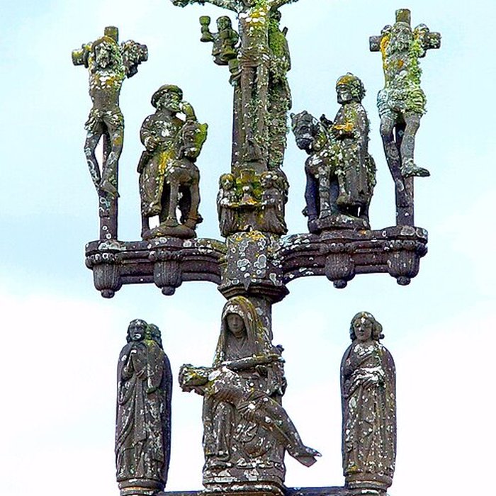 Photo de Église Saint-Mélar de Locmélar