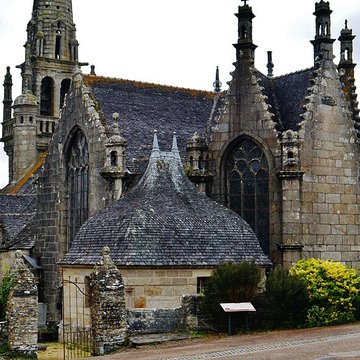 Église Saint-Mélar de Locmélar