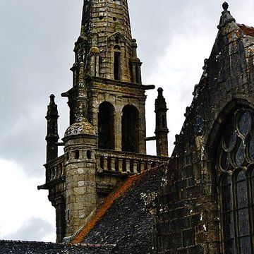 Église Saint-Mélar de Locmélar