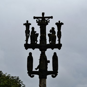 Église Saint-Mélar de Locmélar