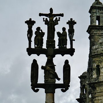 Église Saint-Mélar de Locmélar