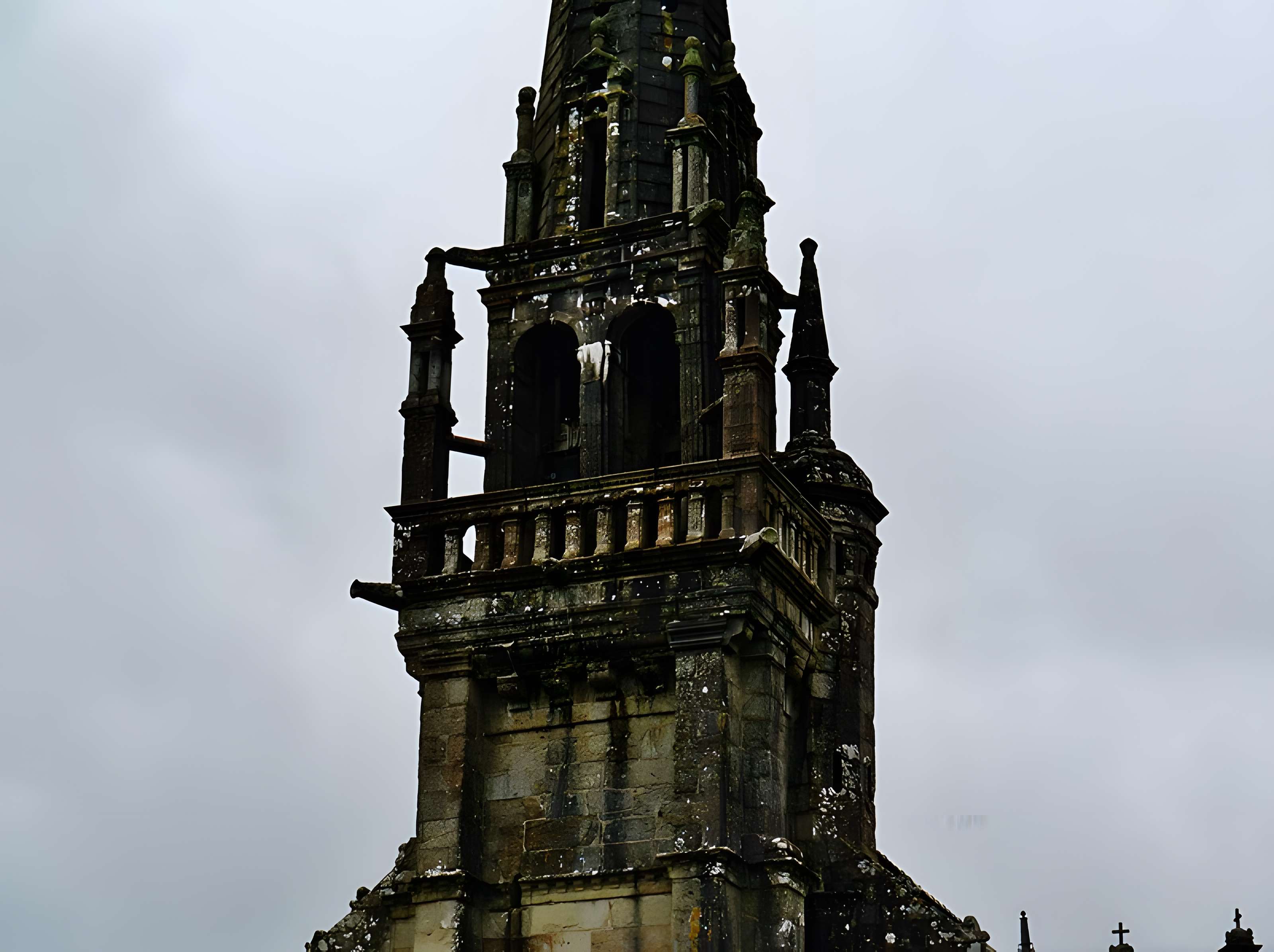 Église Saint-Mélar de Locmélar