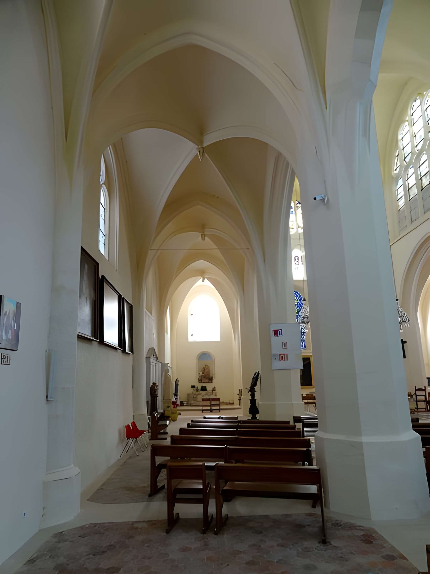 Église Saint-Merry de Linas