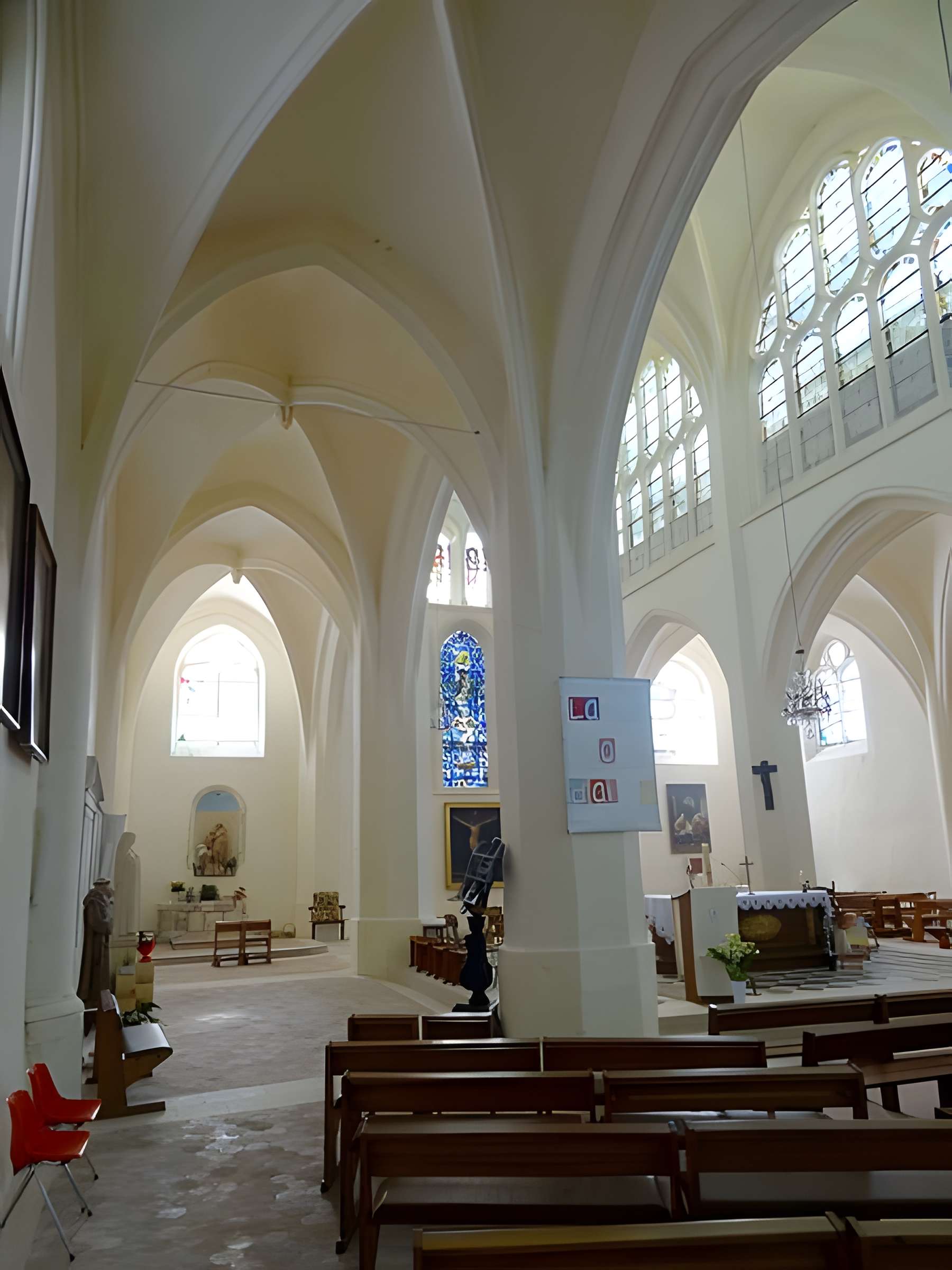 Église Saint-Merry de Linas