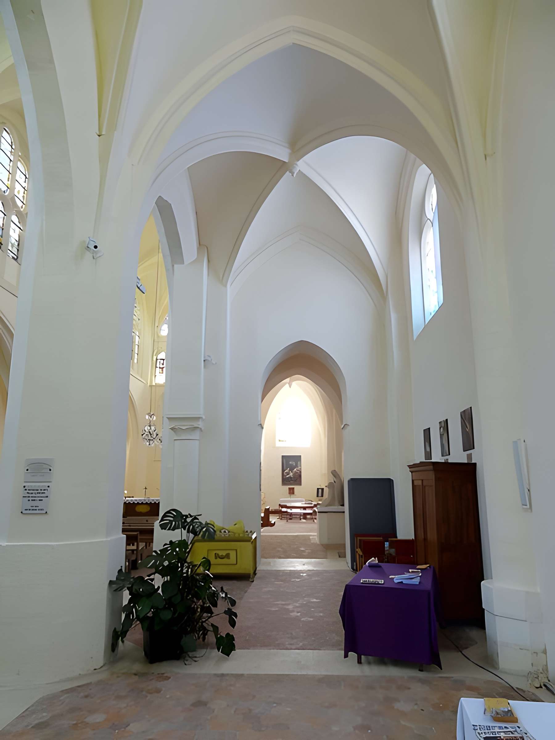 Église Saint-Merry de Linas