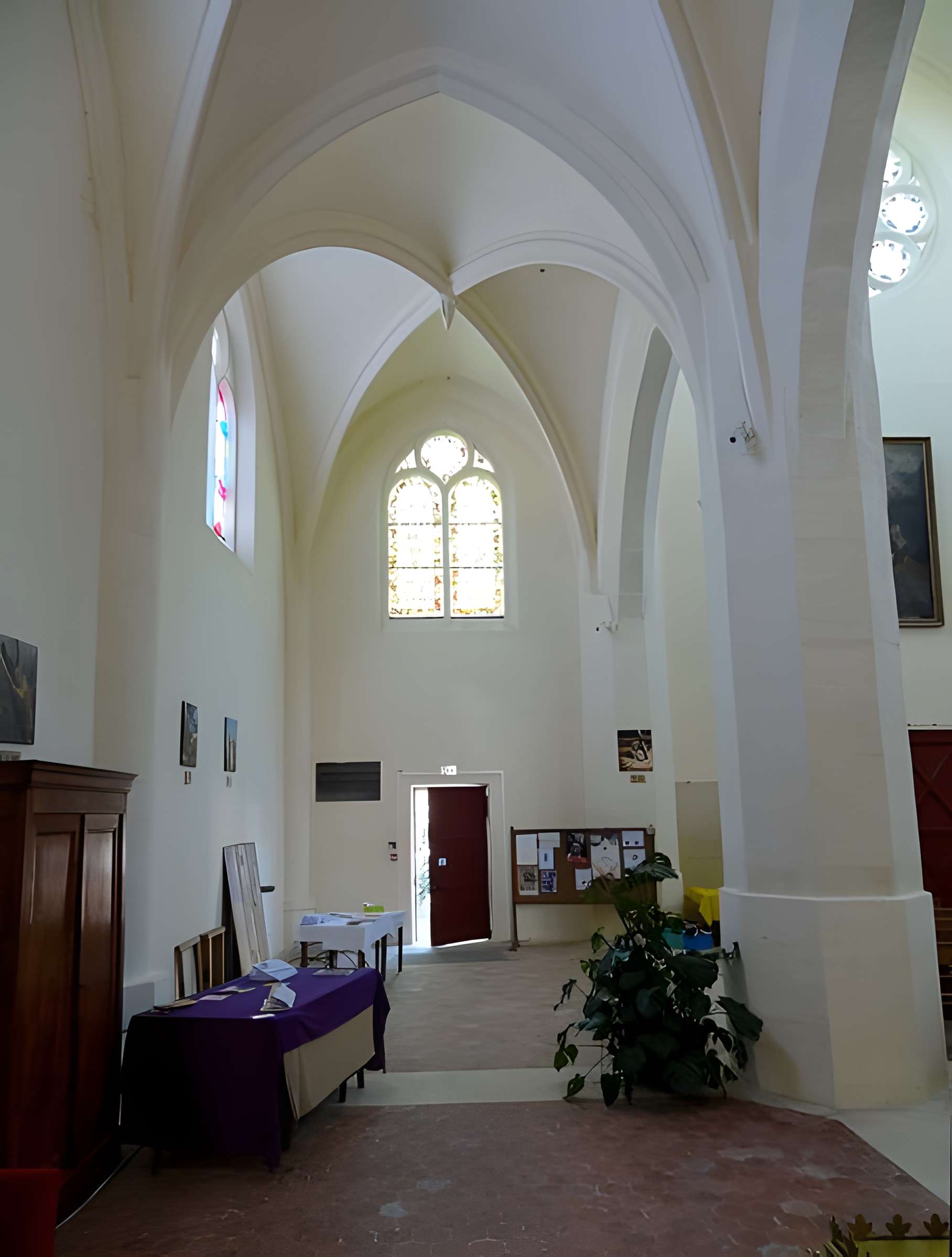 Église Saint-Merry de Linas