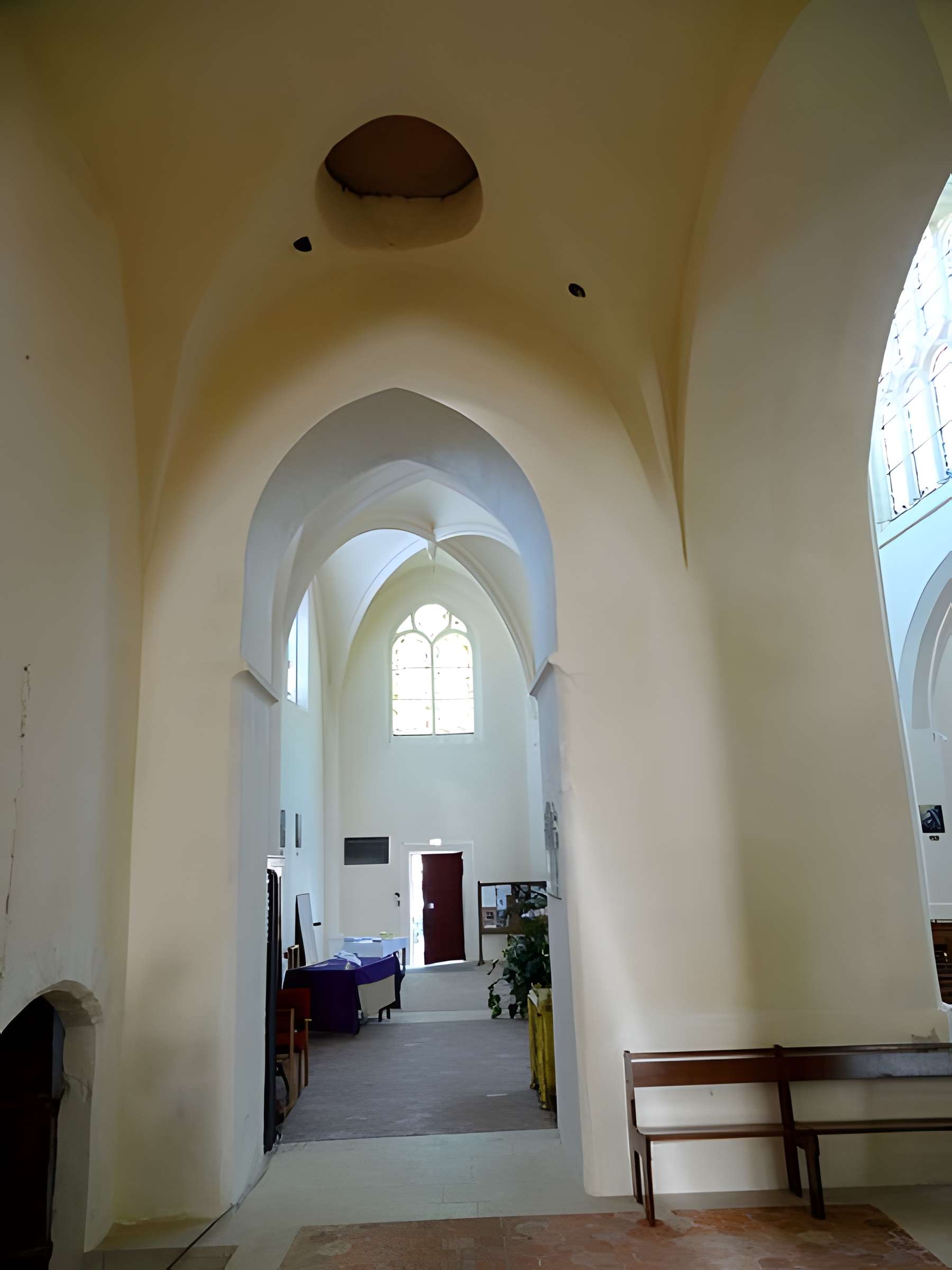 Église Saint-Merry de Linas