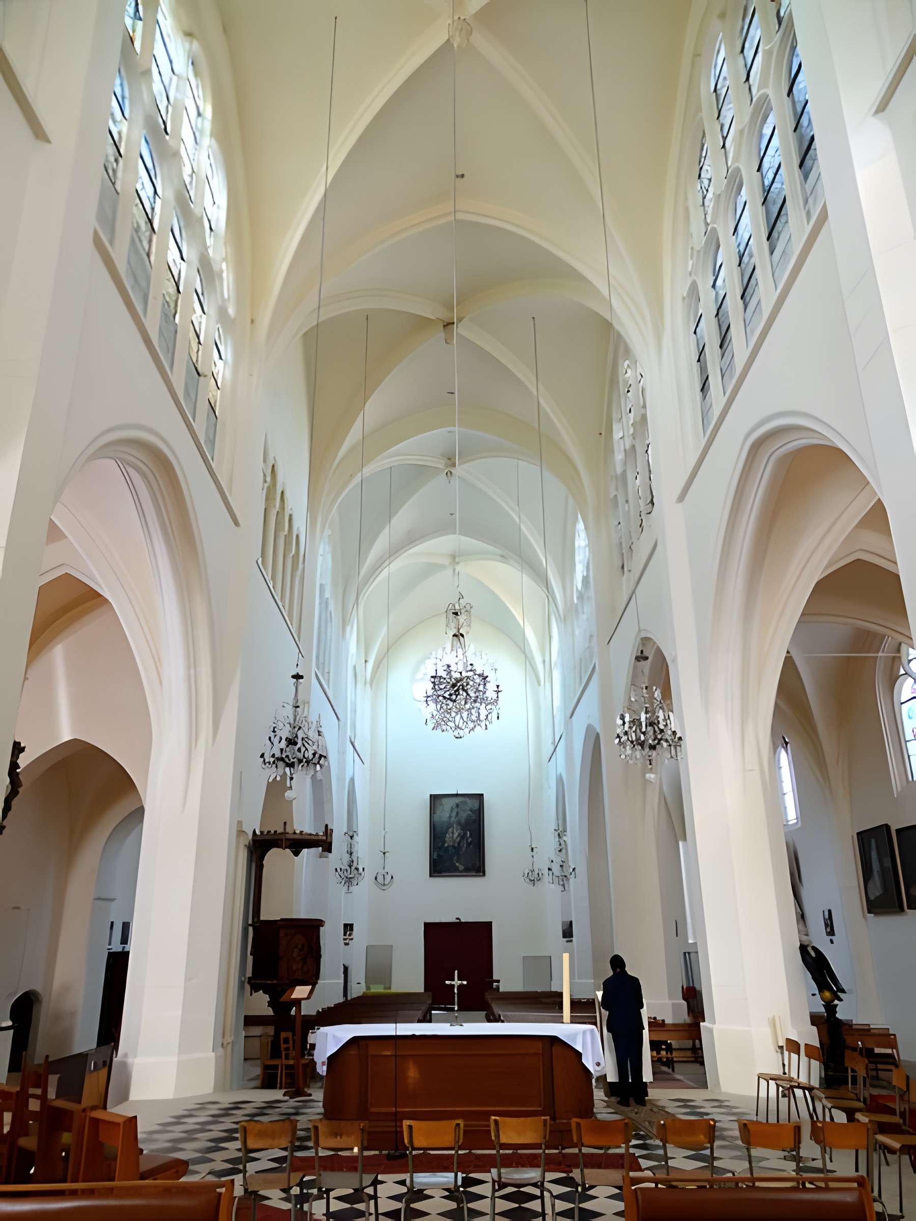 Église Saint-Merry de Linas