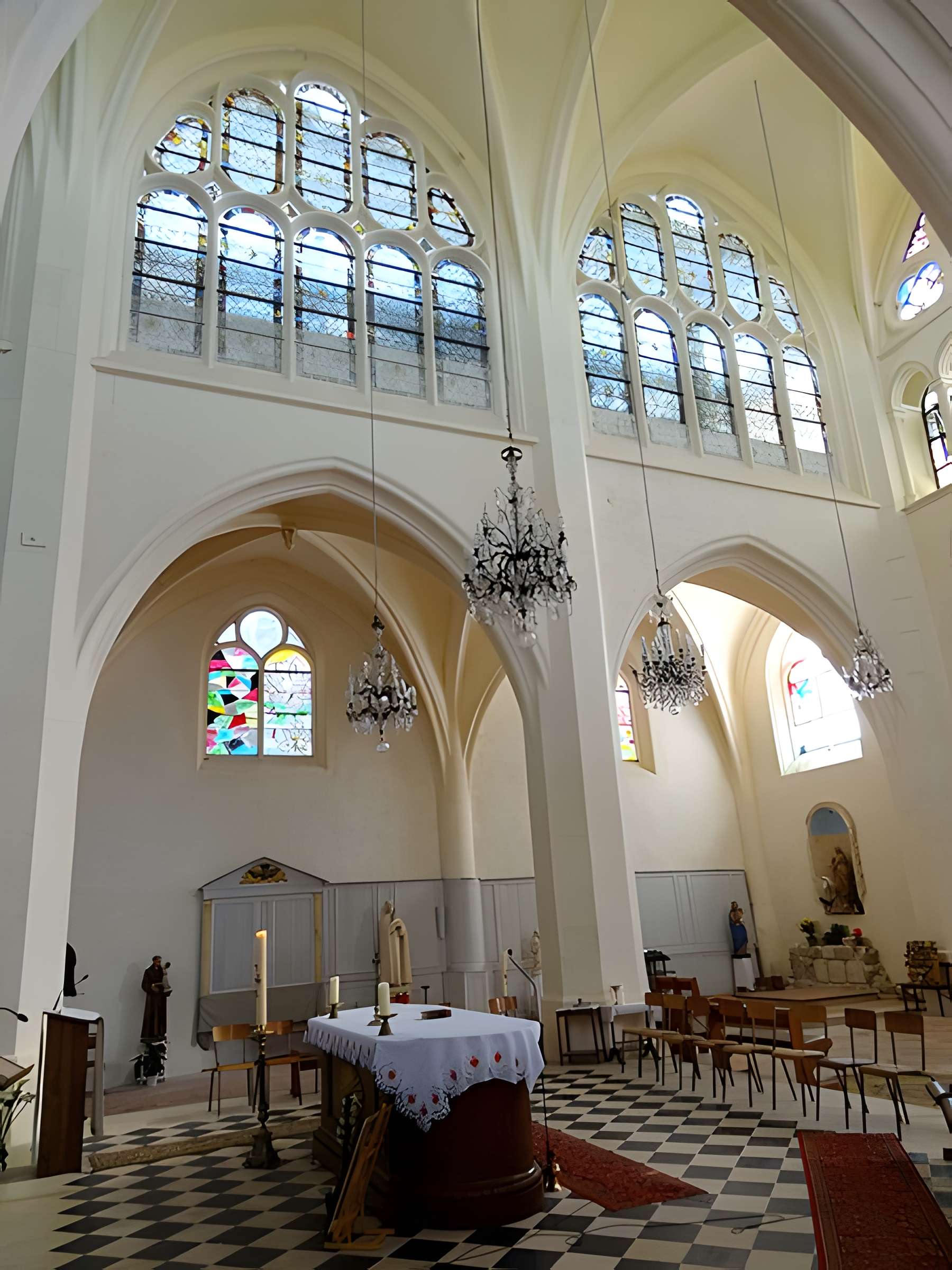 Église Saint-Merry de Linas