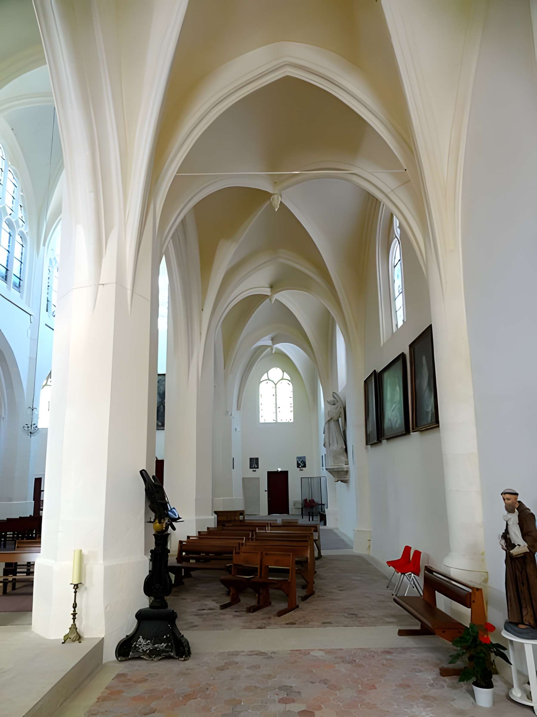 Église Saint-Merry de Linas