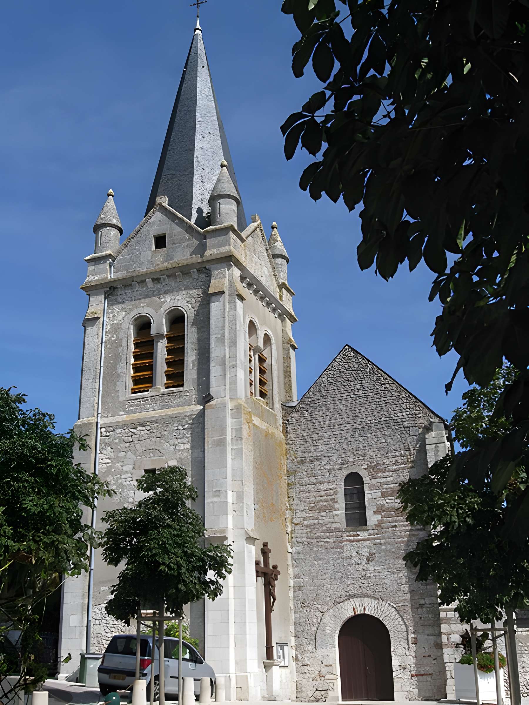 Église Saint-Mesmin de La Chapelle-Saint-Mesmin