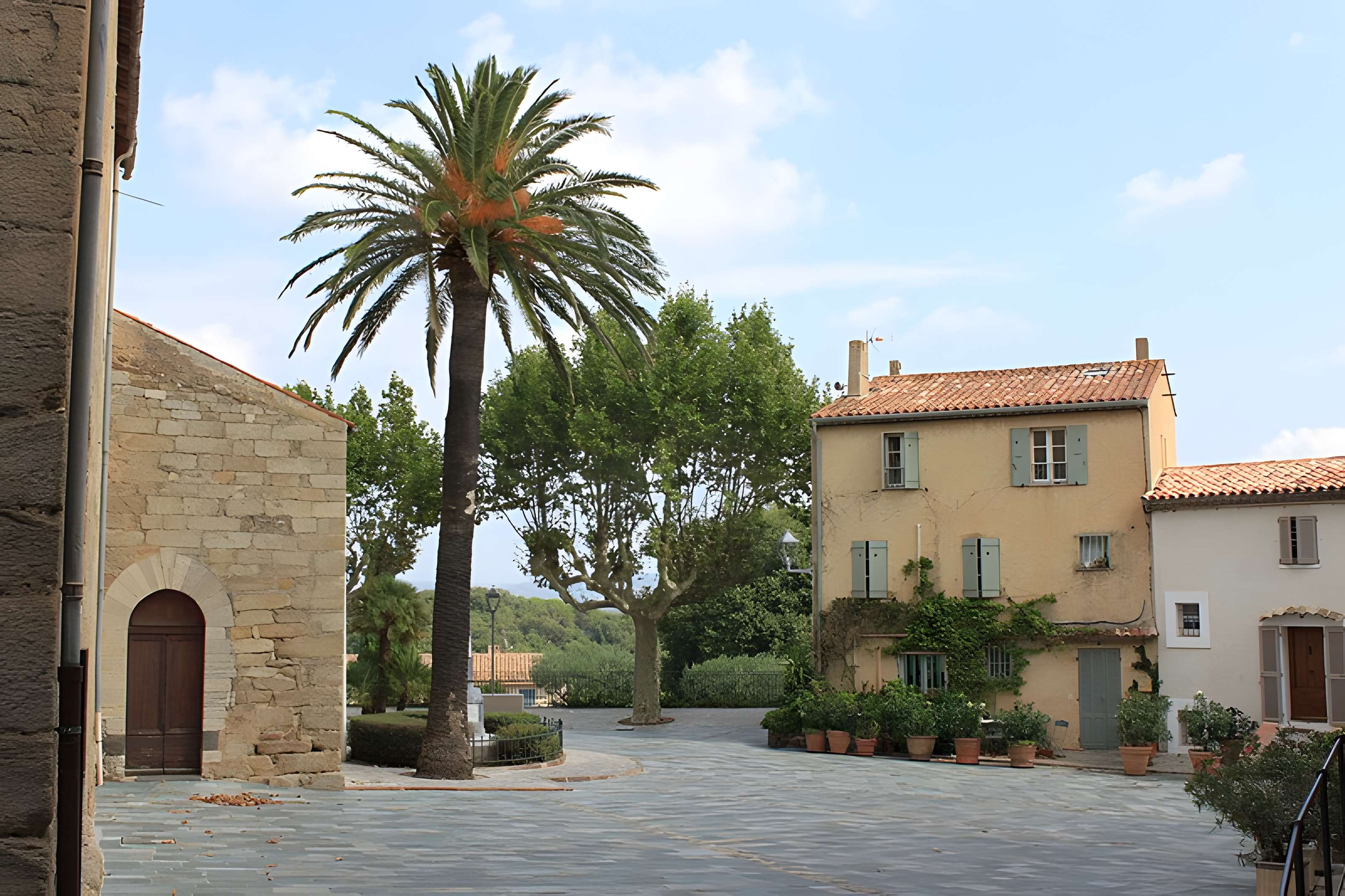 Église Saint-Michel de Grimaud