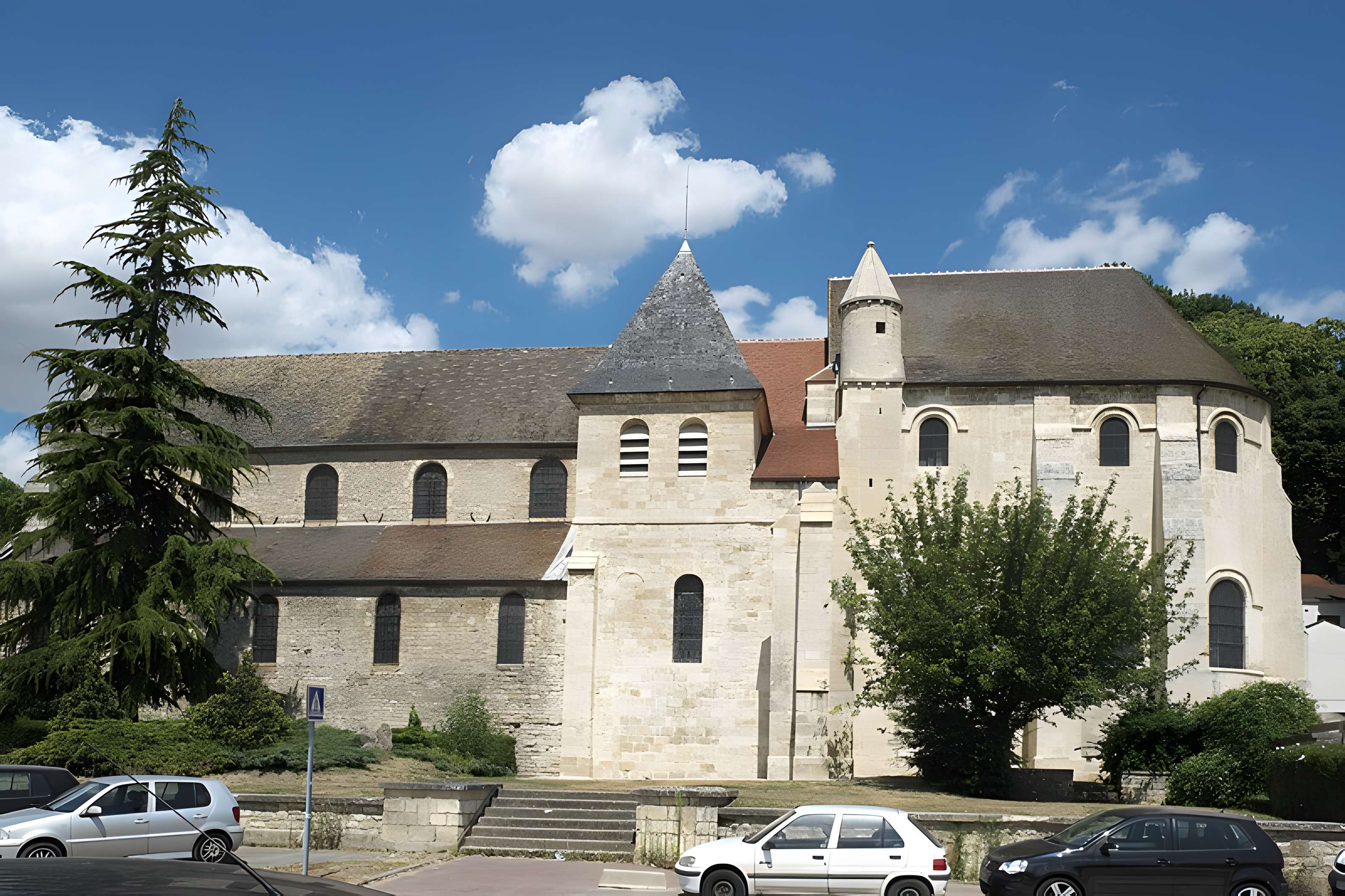 Église Saint-Michel de Juziers