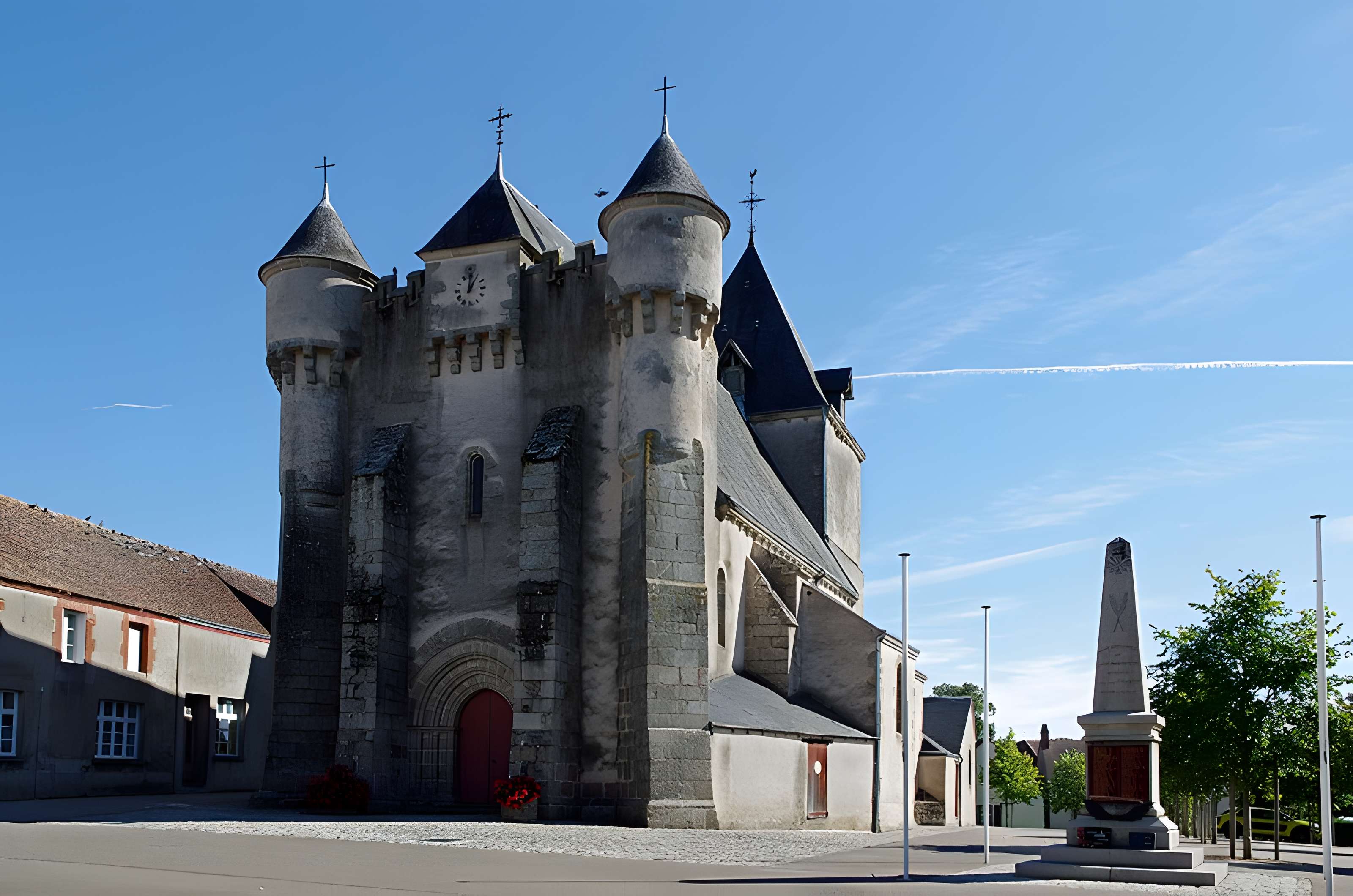 Église Saint-Michel de Lourdoueix-Saint-Michel