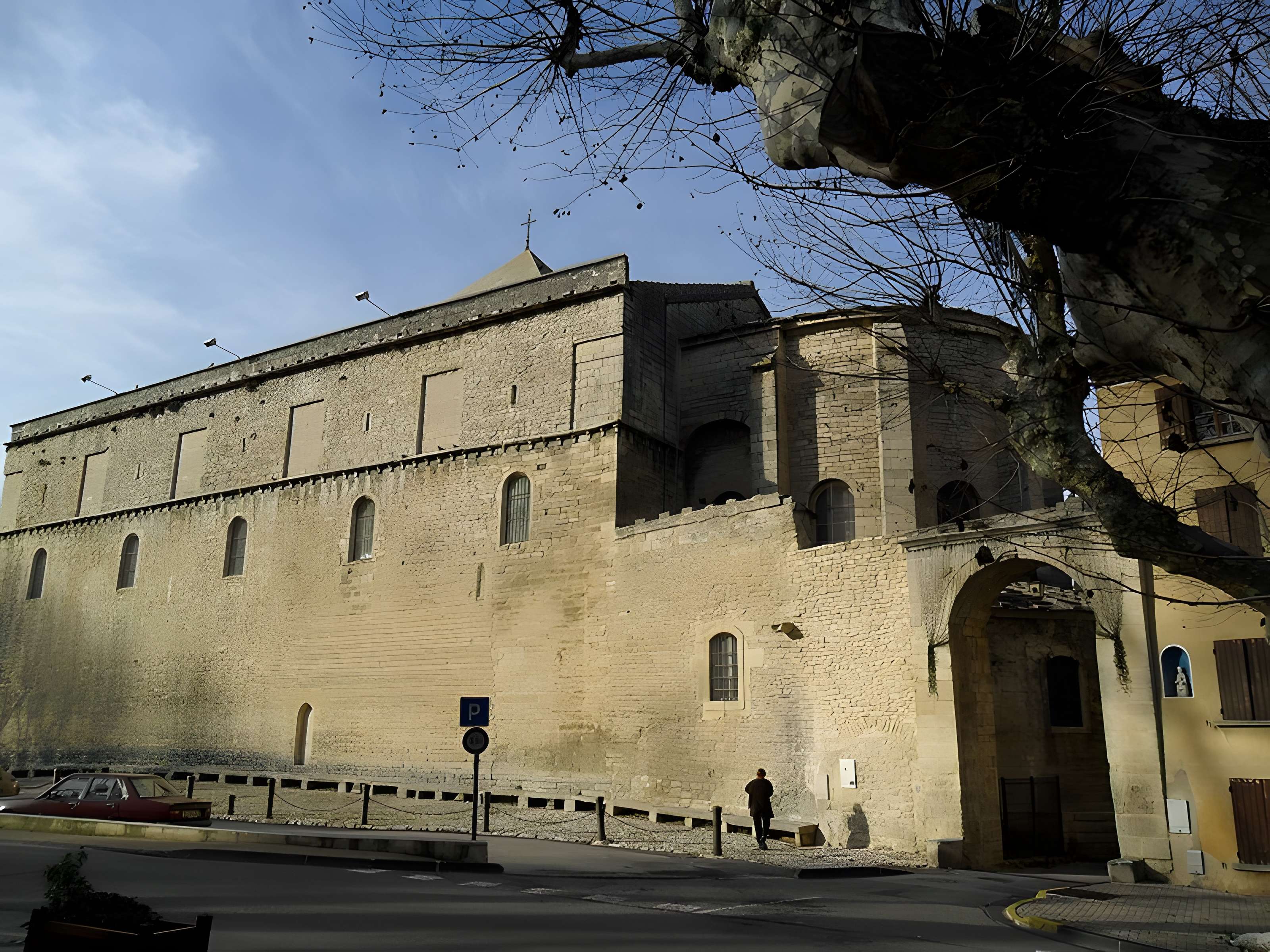 Église Saint-Michel de Malaucène