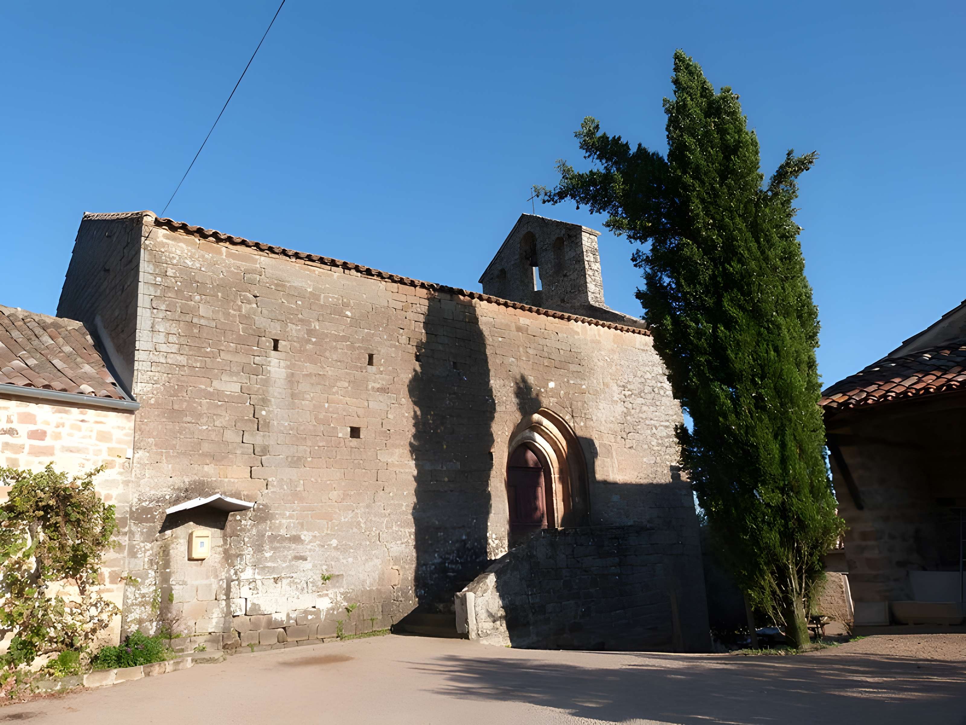 Église Saint-Michel de Saint-Marcel-Campes 