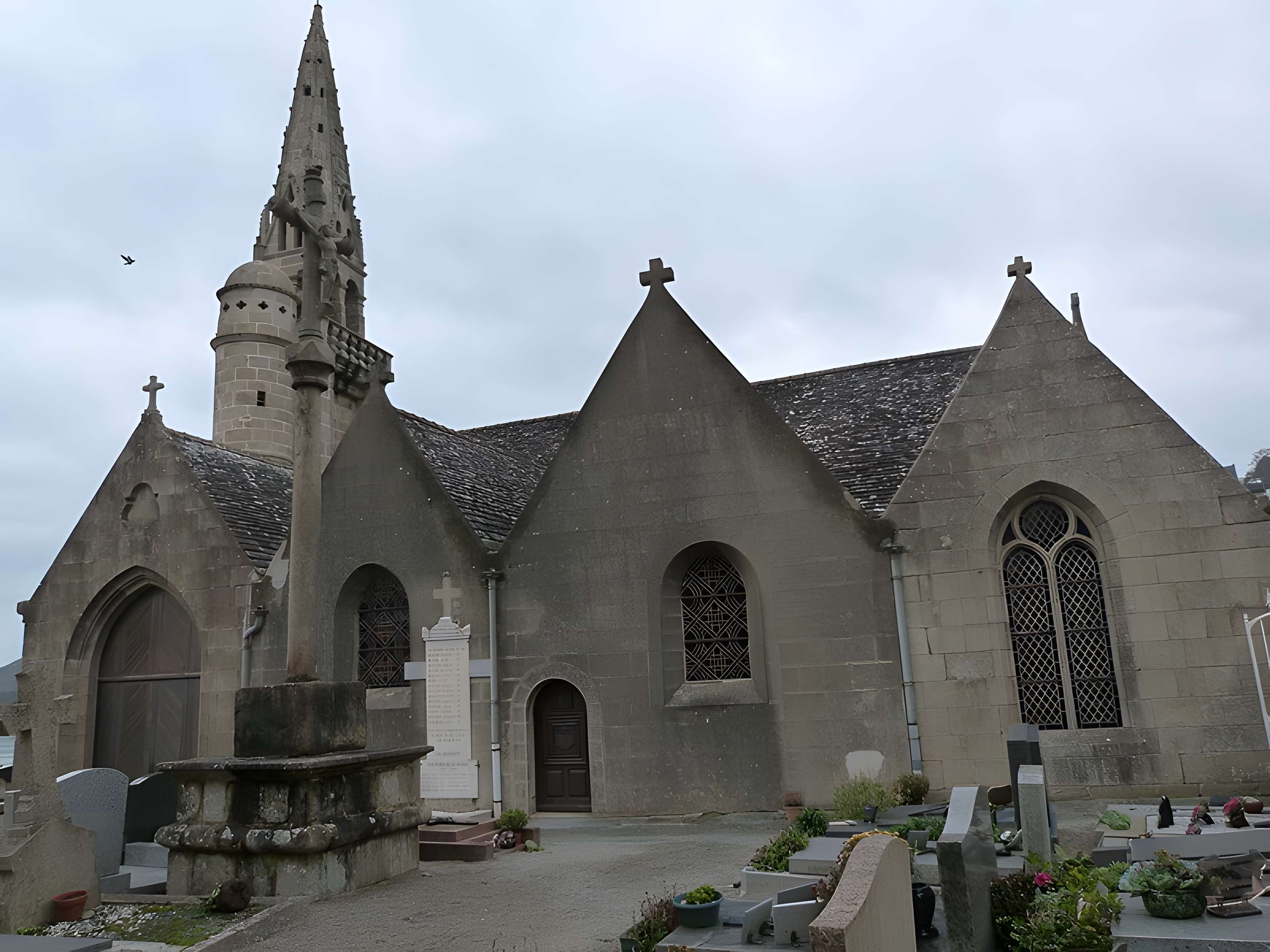 Église Saint-Michel de Saint-Michel-en-Grève