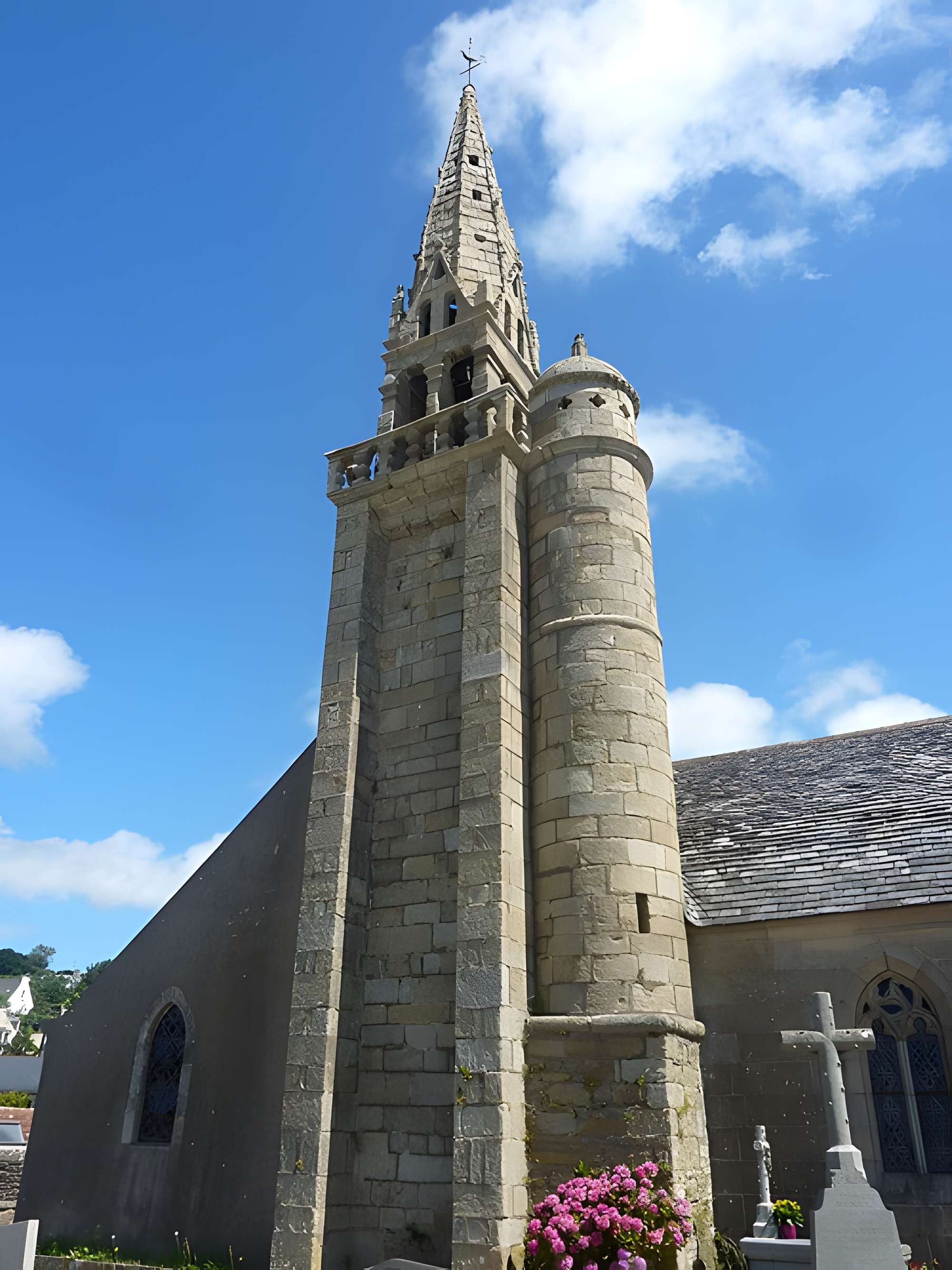 Église Saint-Michel de Saint-Michel-en-Grève