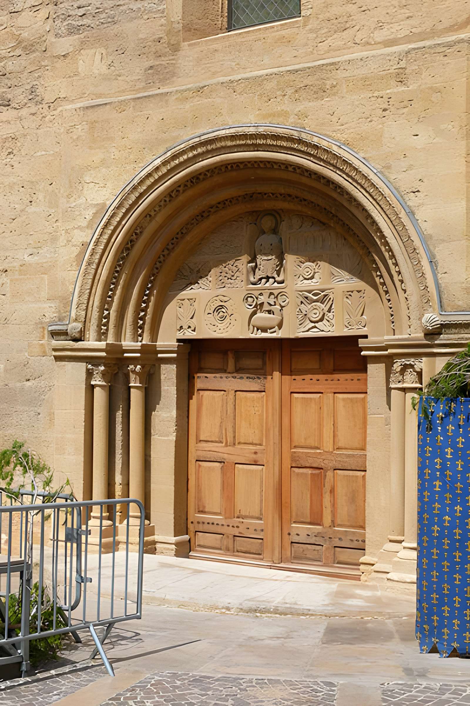 Église Saint-Michel de Salon-de-Provence