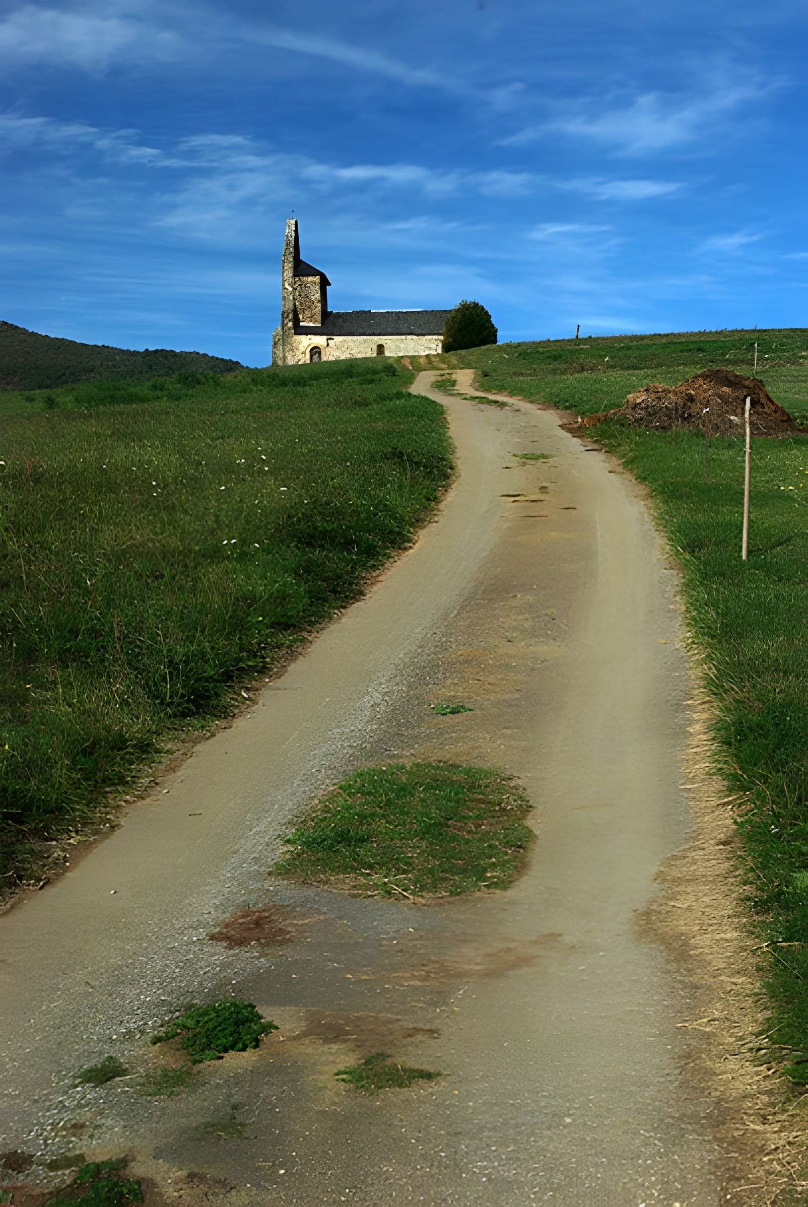 Église Saint-Michel d'Engomer