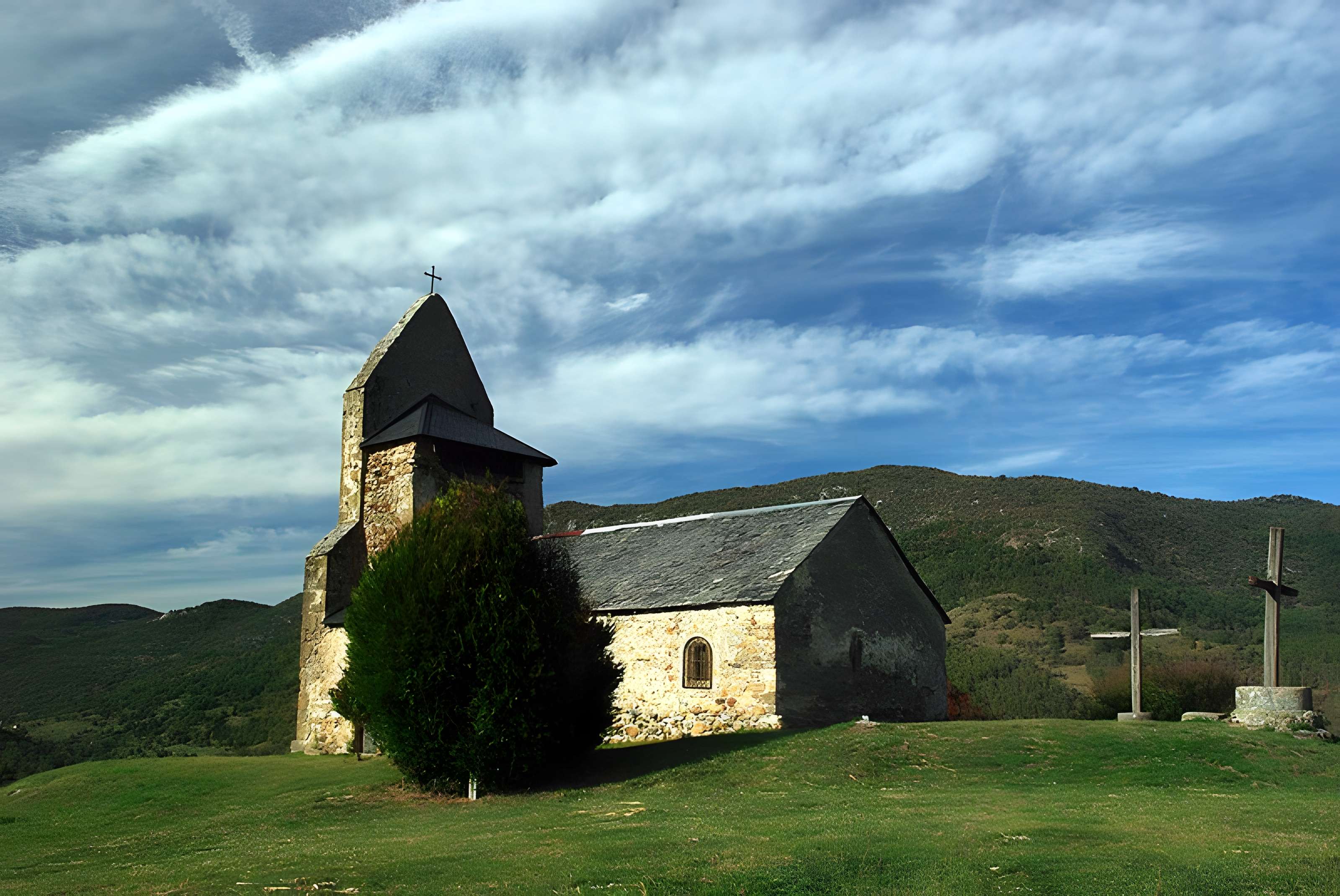 Église Saint-Michel d'Engomer