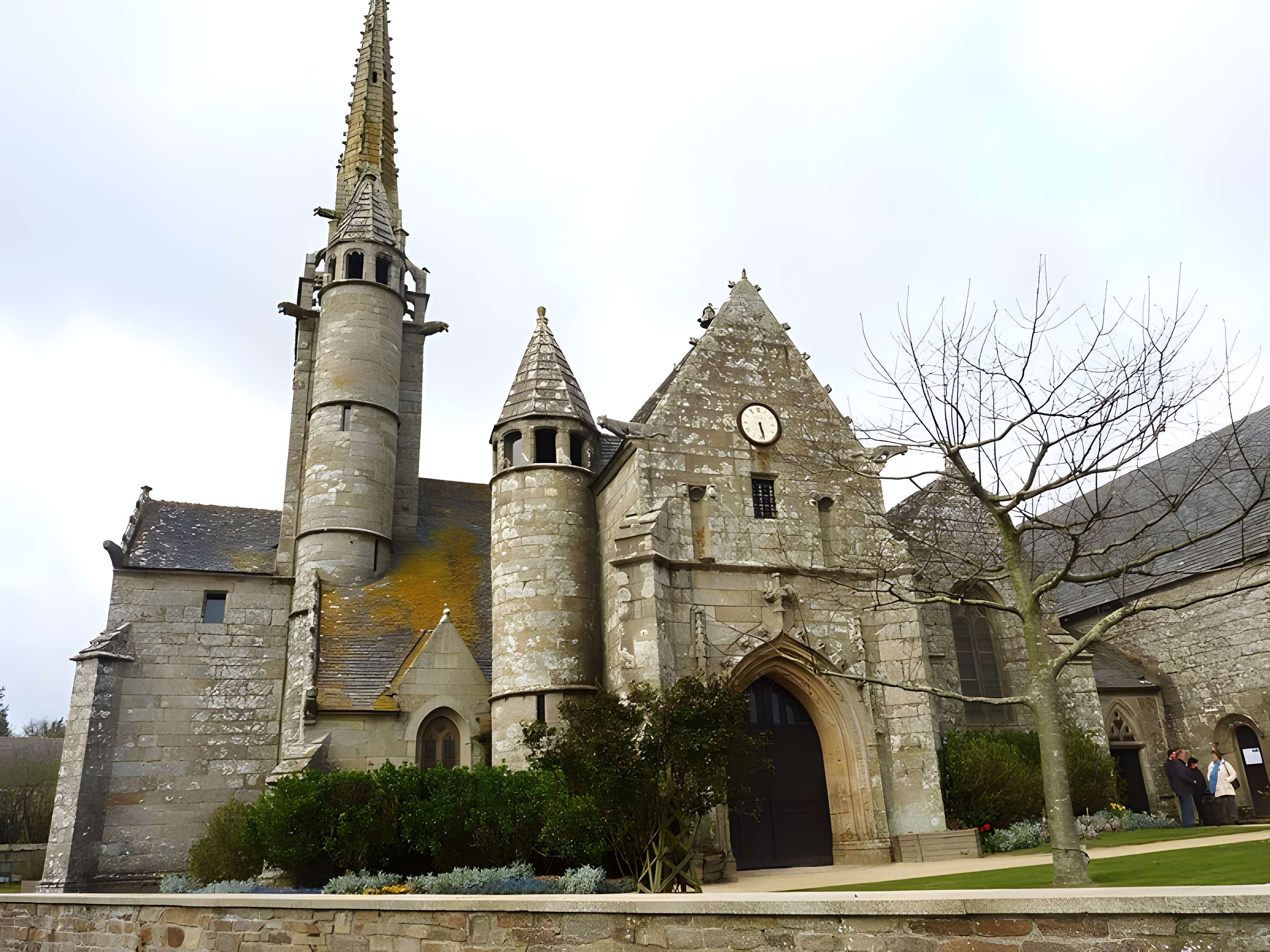 Église Saint-Milliau de Ploumilliau 