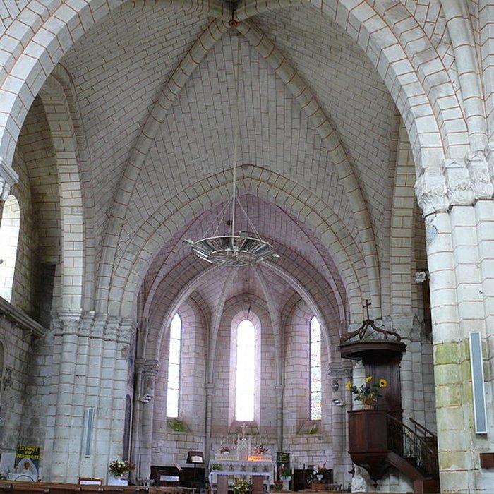 Photo de Église Saint-Nazaire dAzay-le-Ferron