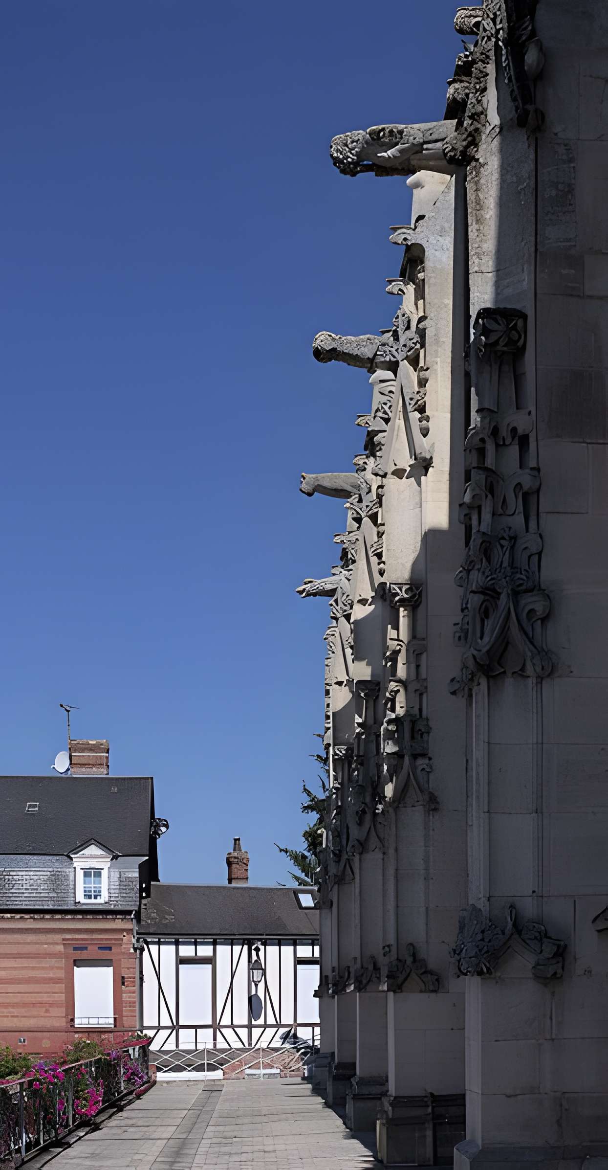 Église Saint-Nicolas de Beaumont-le-Roger