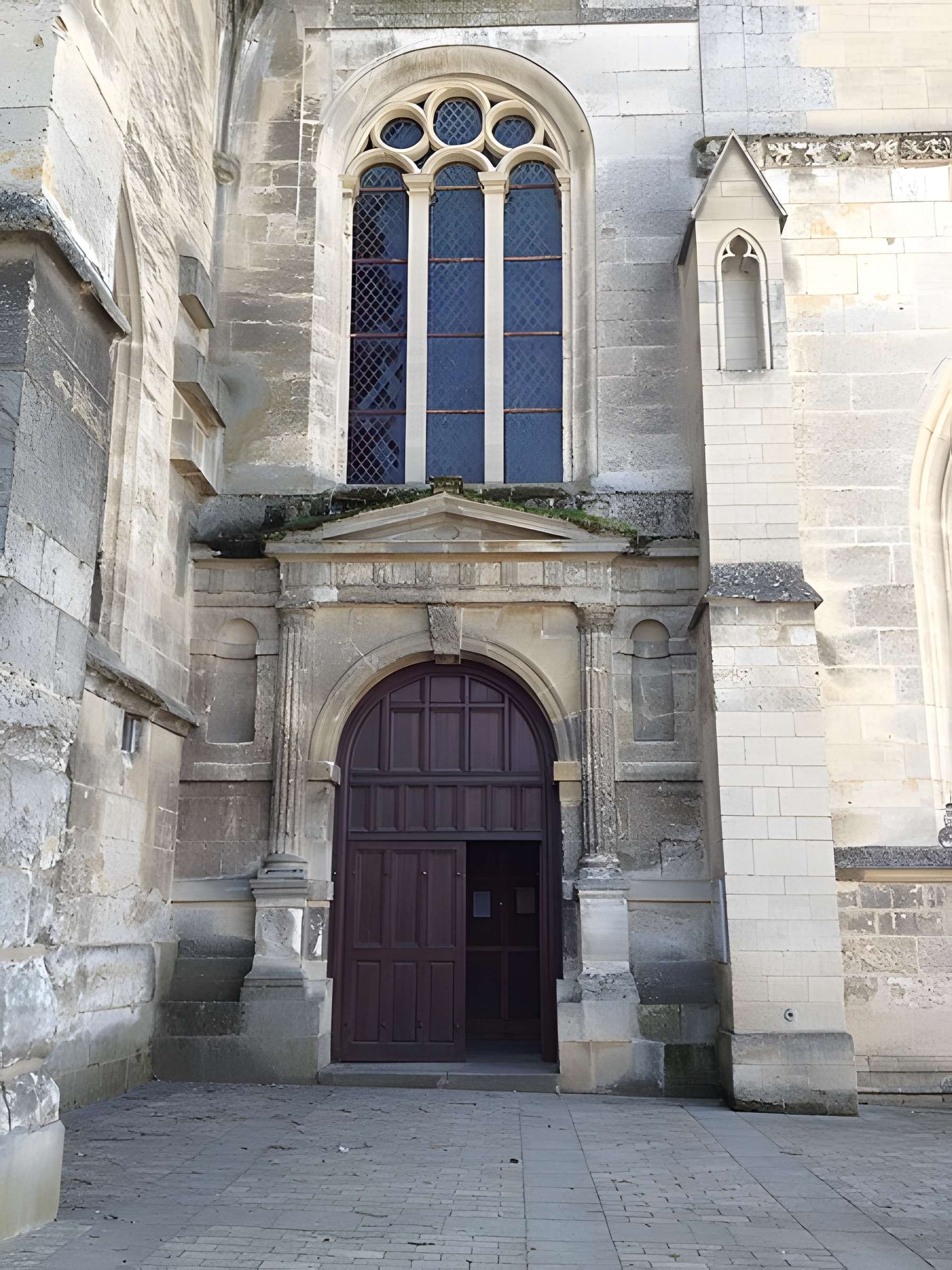 Église Saint-Nicolas de Beaumont-le-Roger
