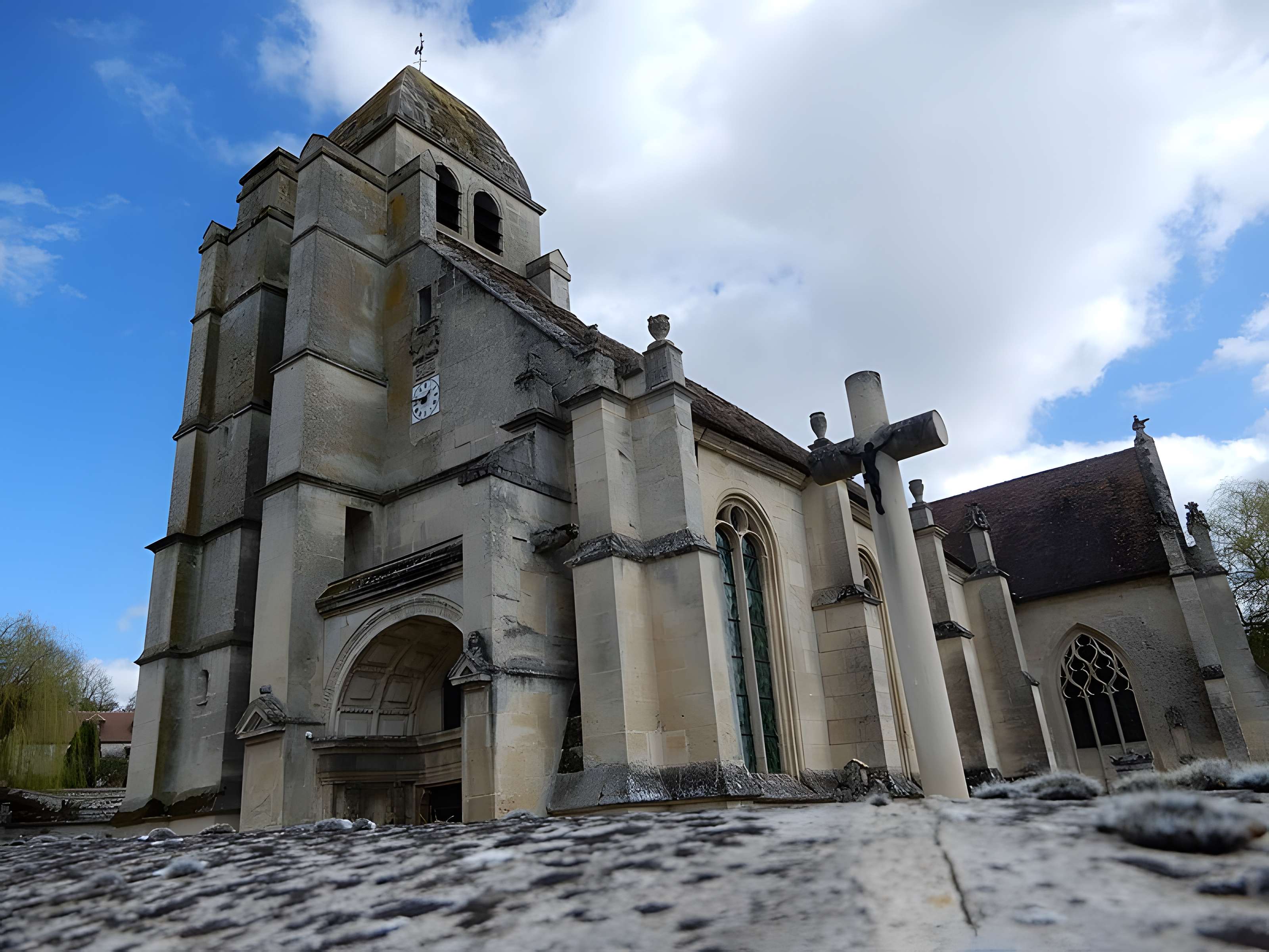 Église Saint-Nicolas de Guiry-en-Vexin