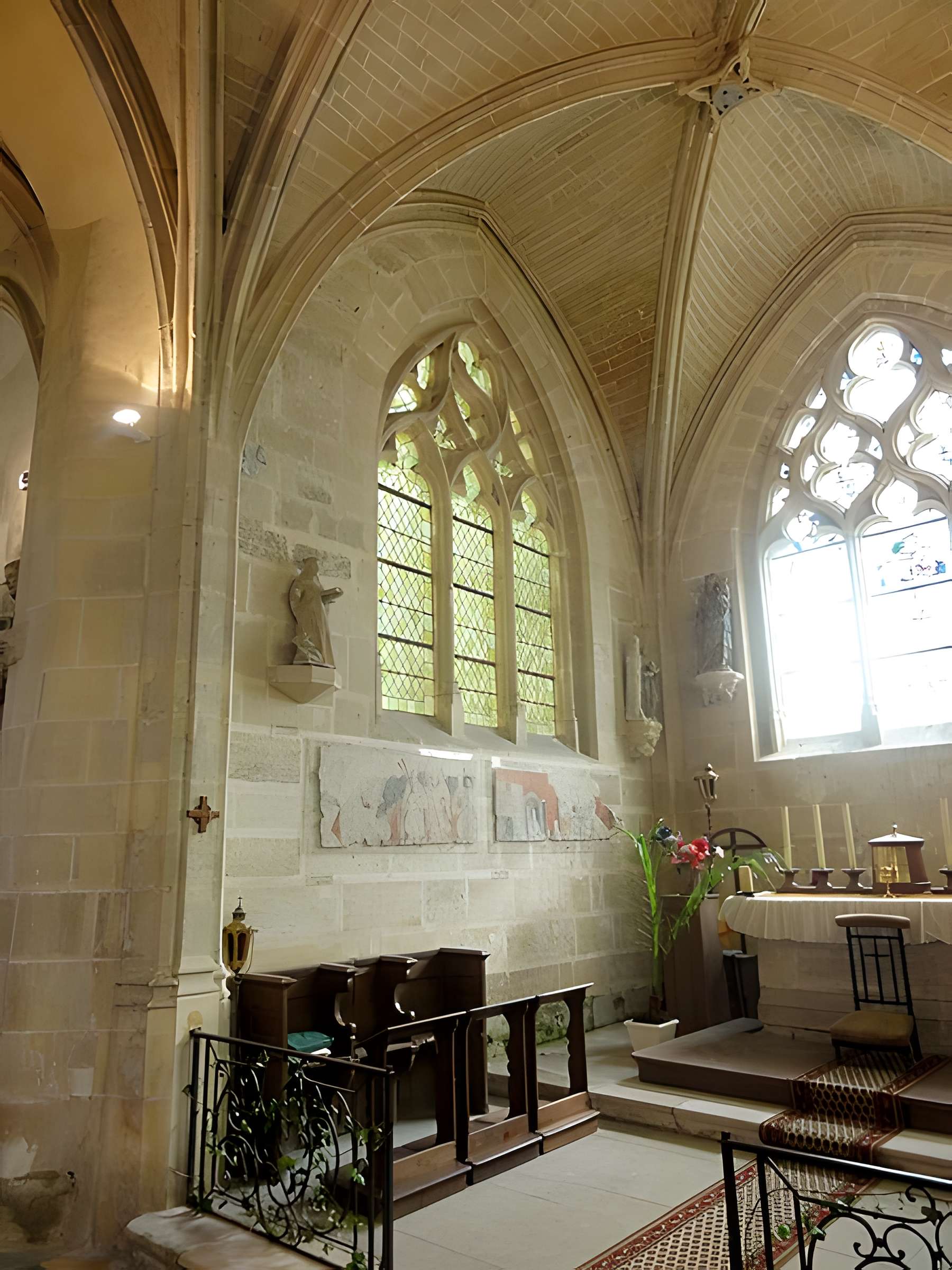 Église Saint-Nicolas de Guiry-en-Vexin