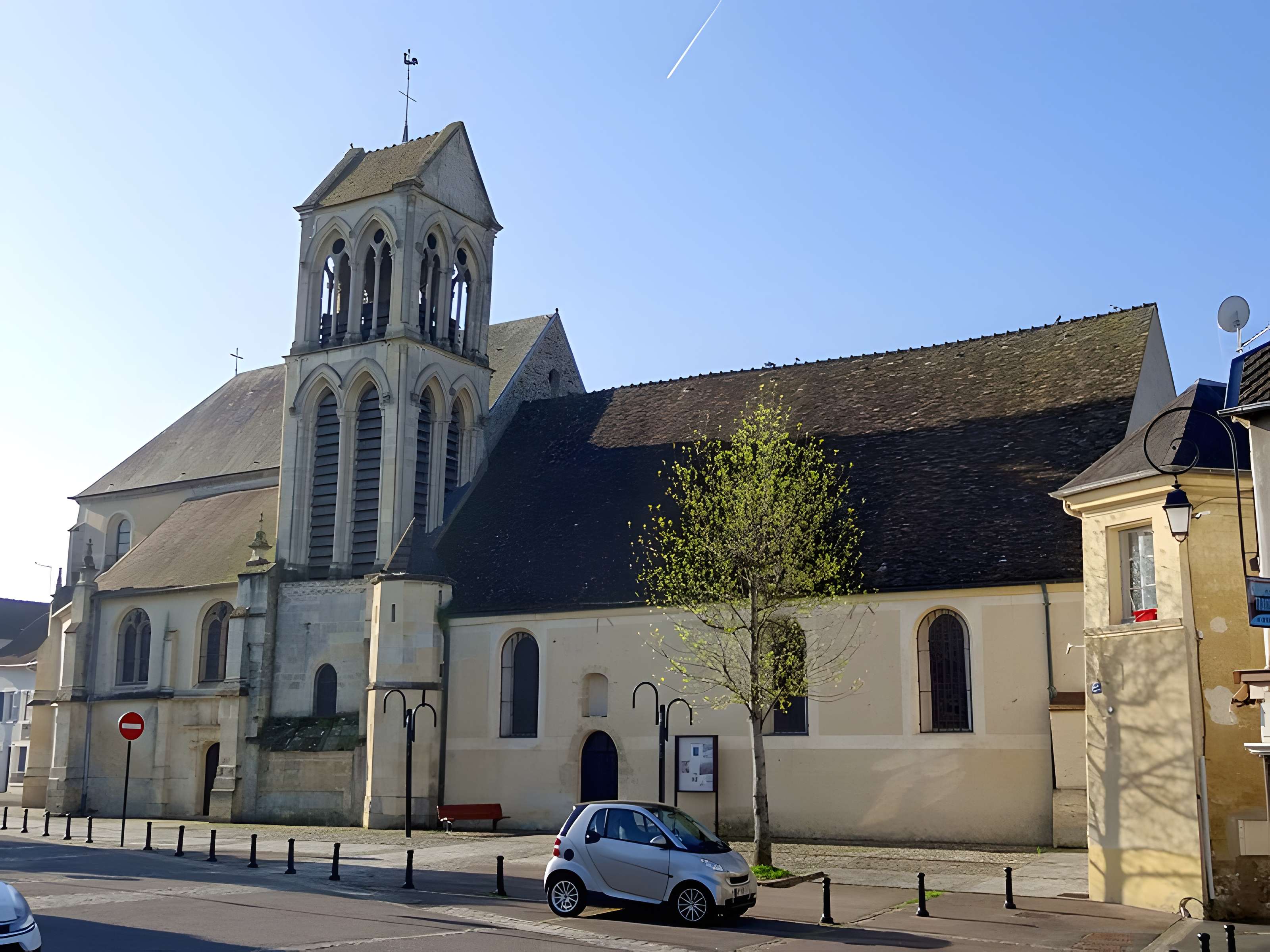 Église Saint-Nicolas de Mézières-sur-Seine