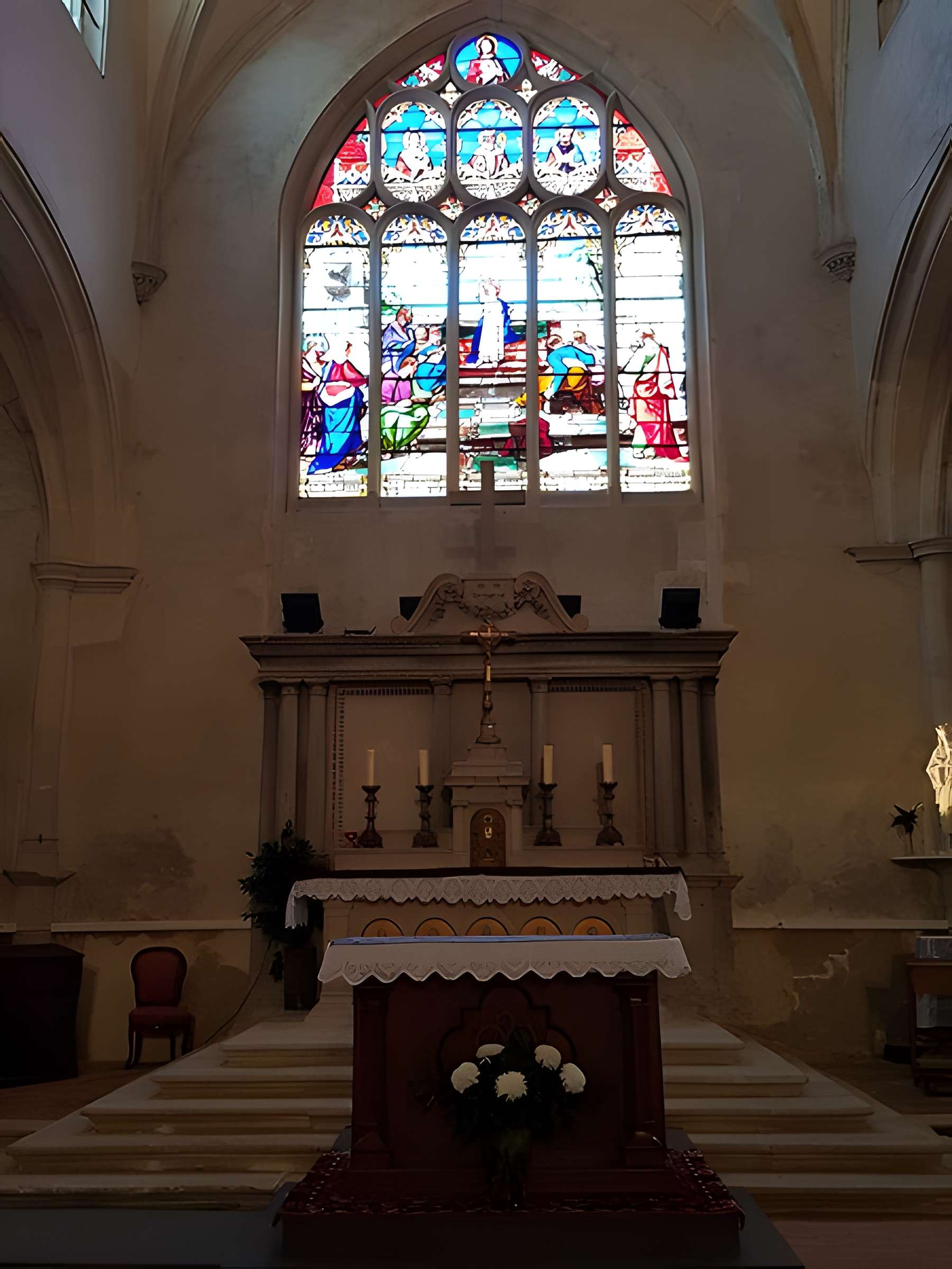 Église Saint-Nicolas de Mézières-sur-Seine