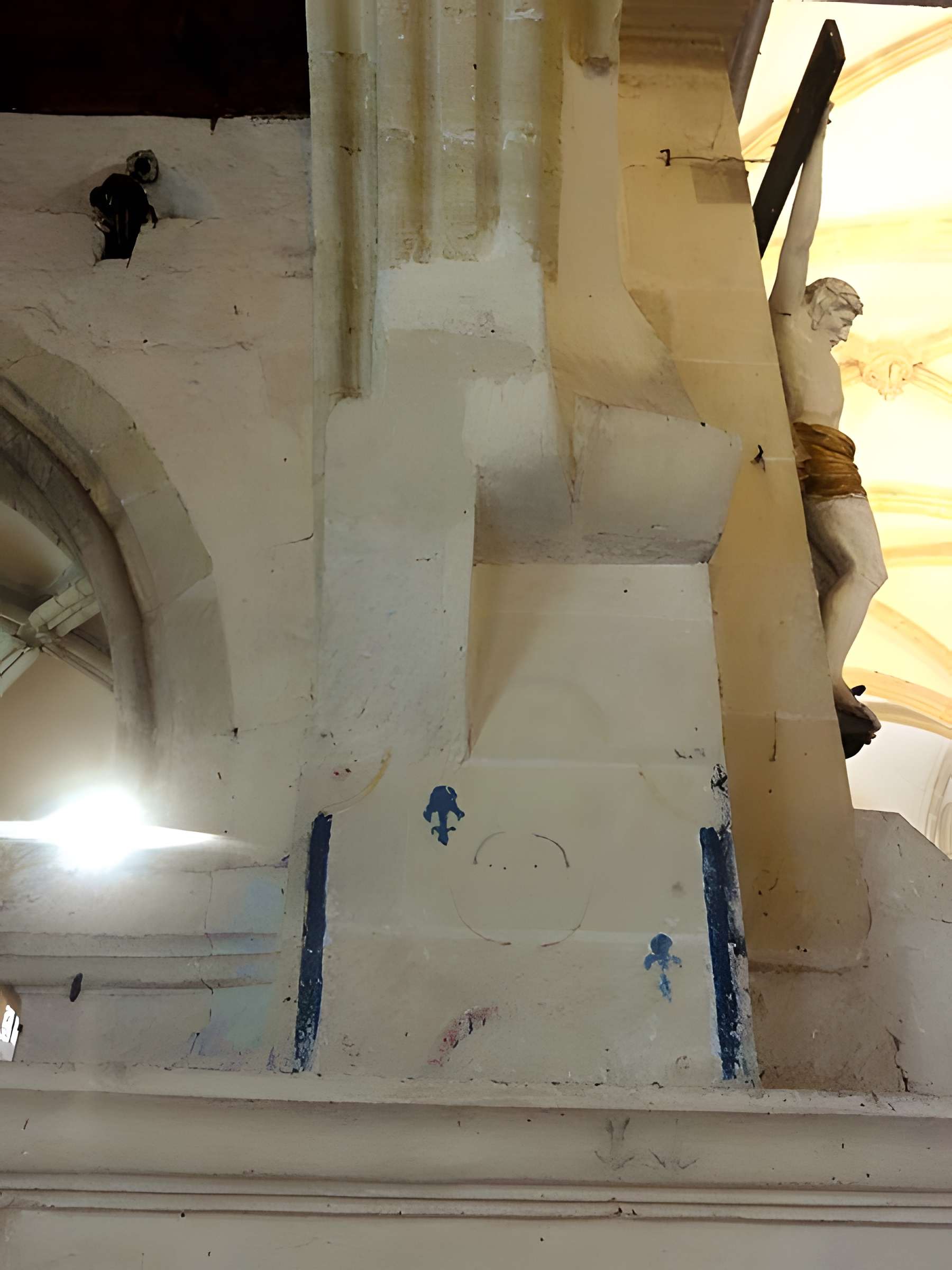 Église Saint-Nicolas de Mézières-sur-Seine