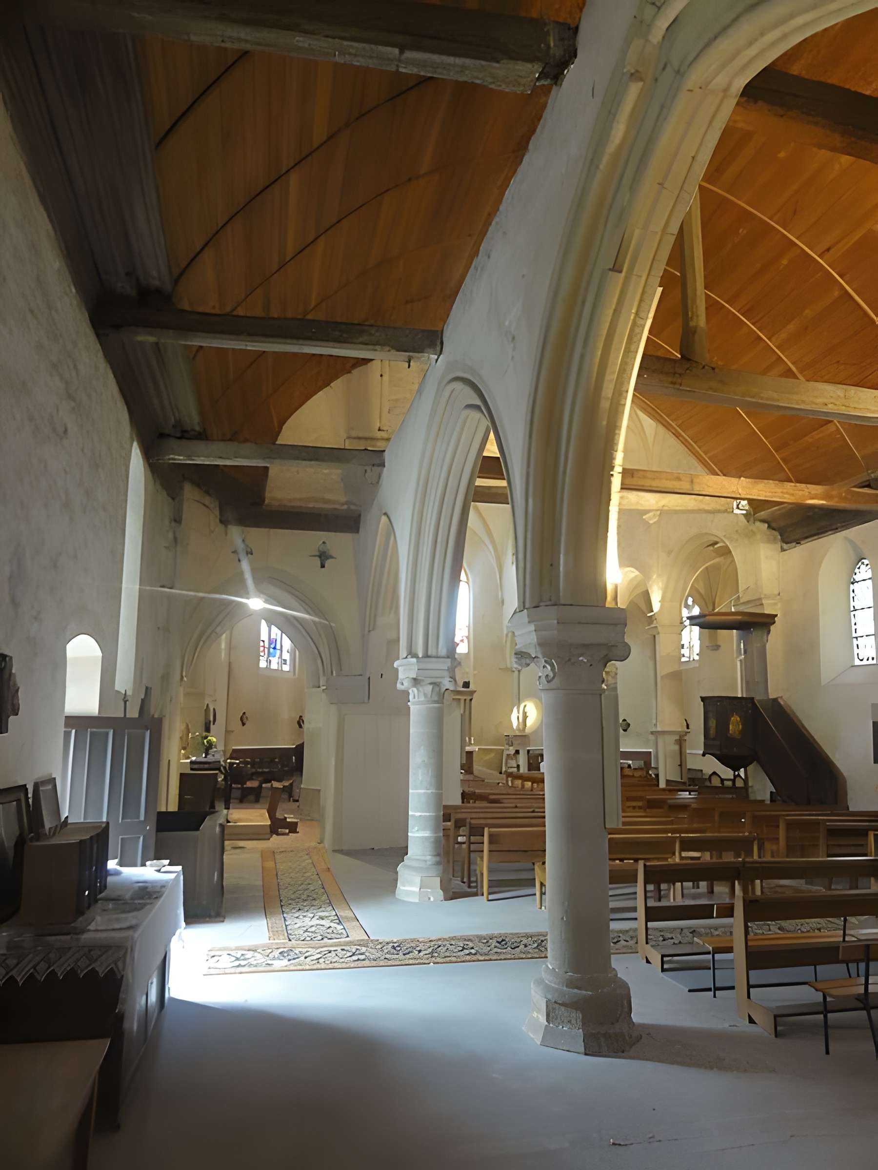 Église Saint-Nicolas de Mézières-sur-Seine