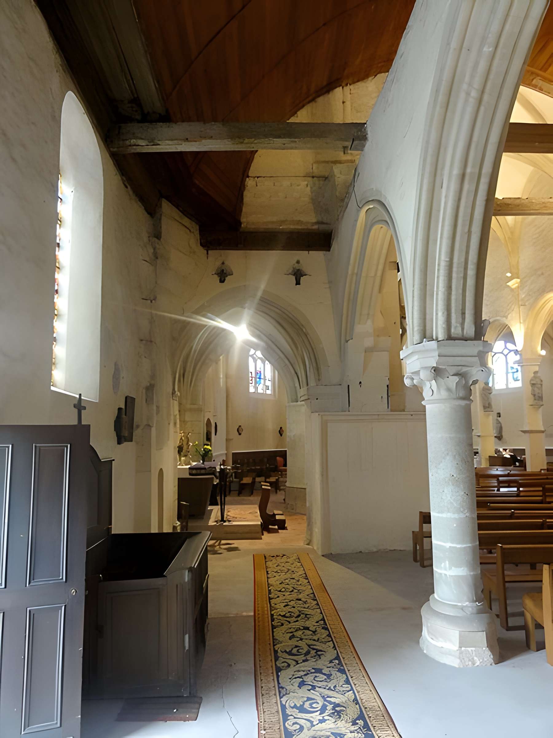 Église Saint-Nicolas de Mézières-sur-Seine