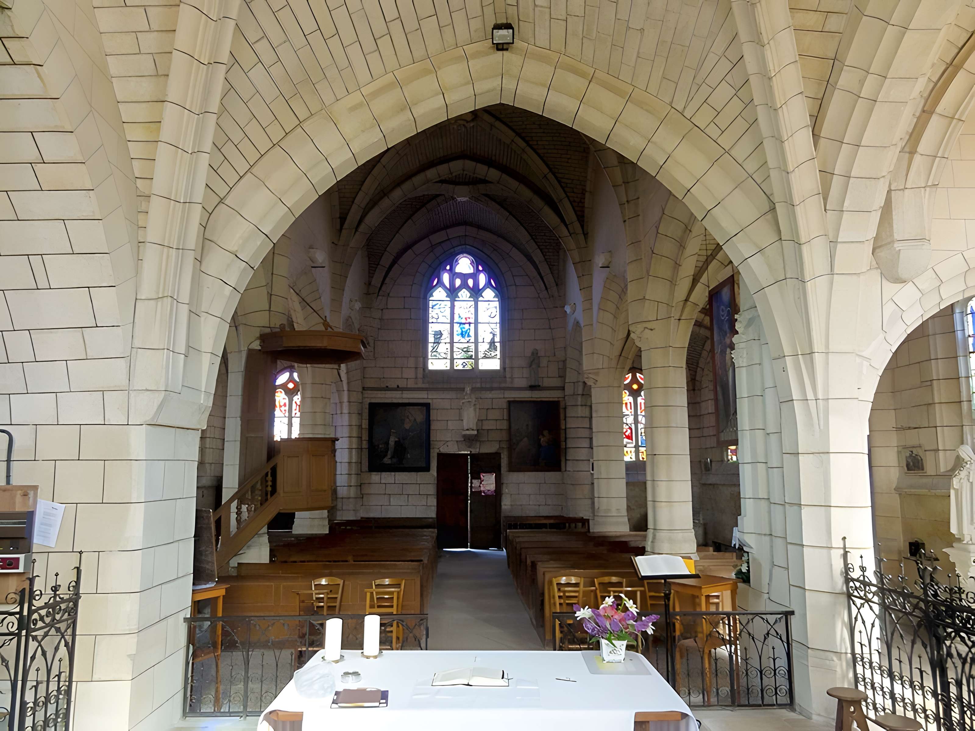 Église Saint-Nicolas de Raray