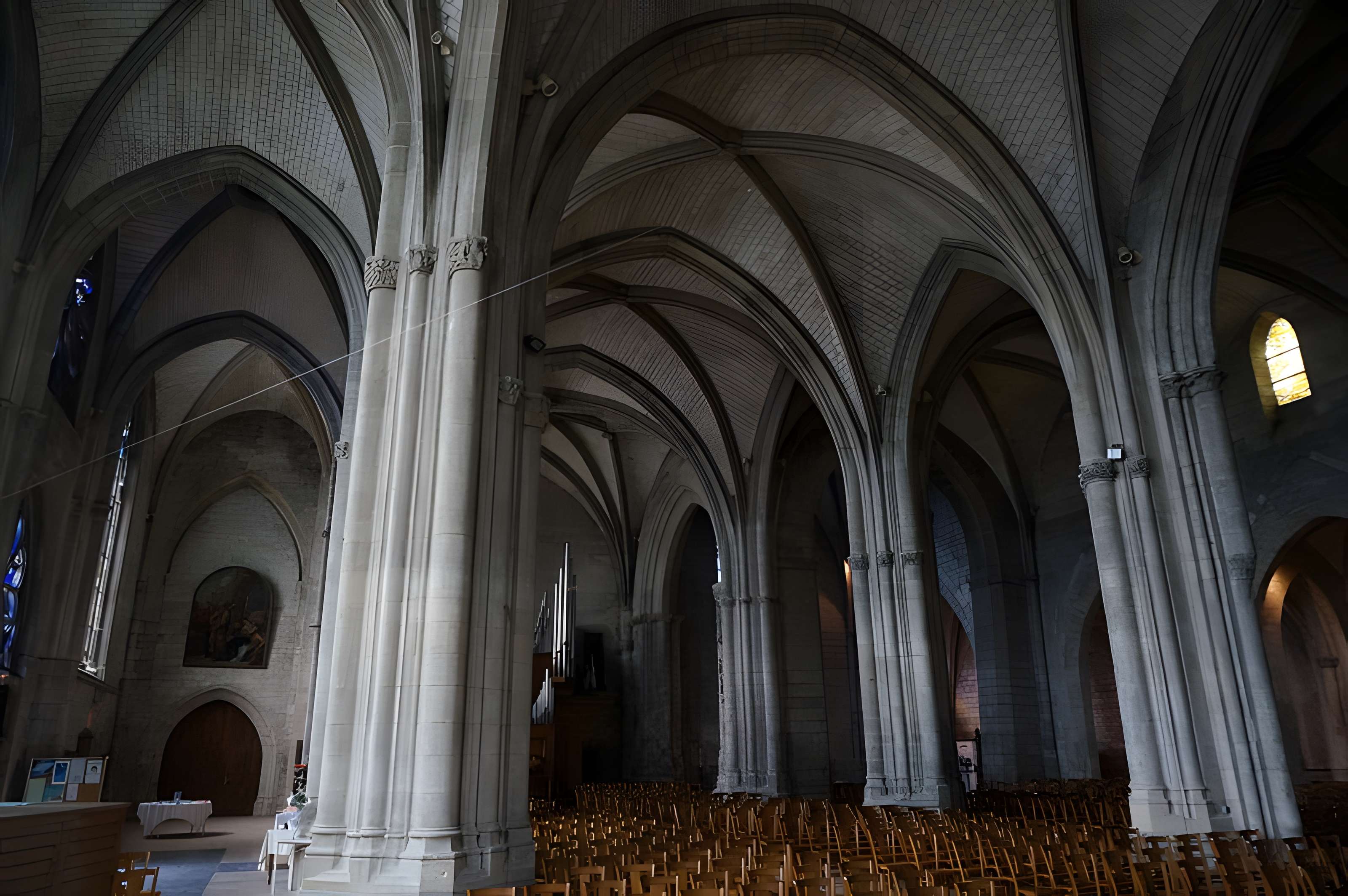 Église Saint-Nicolas de Rethel