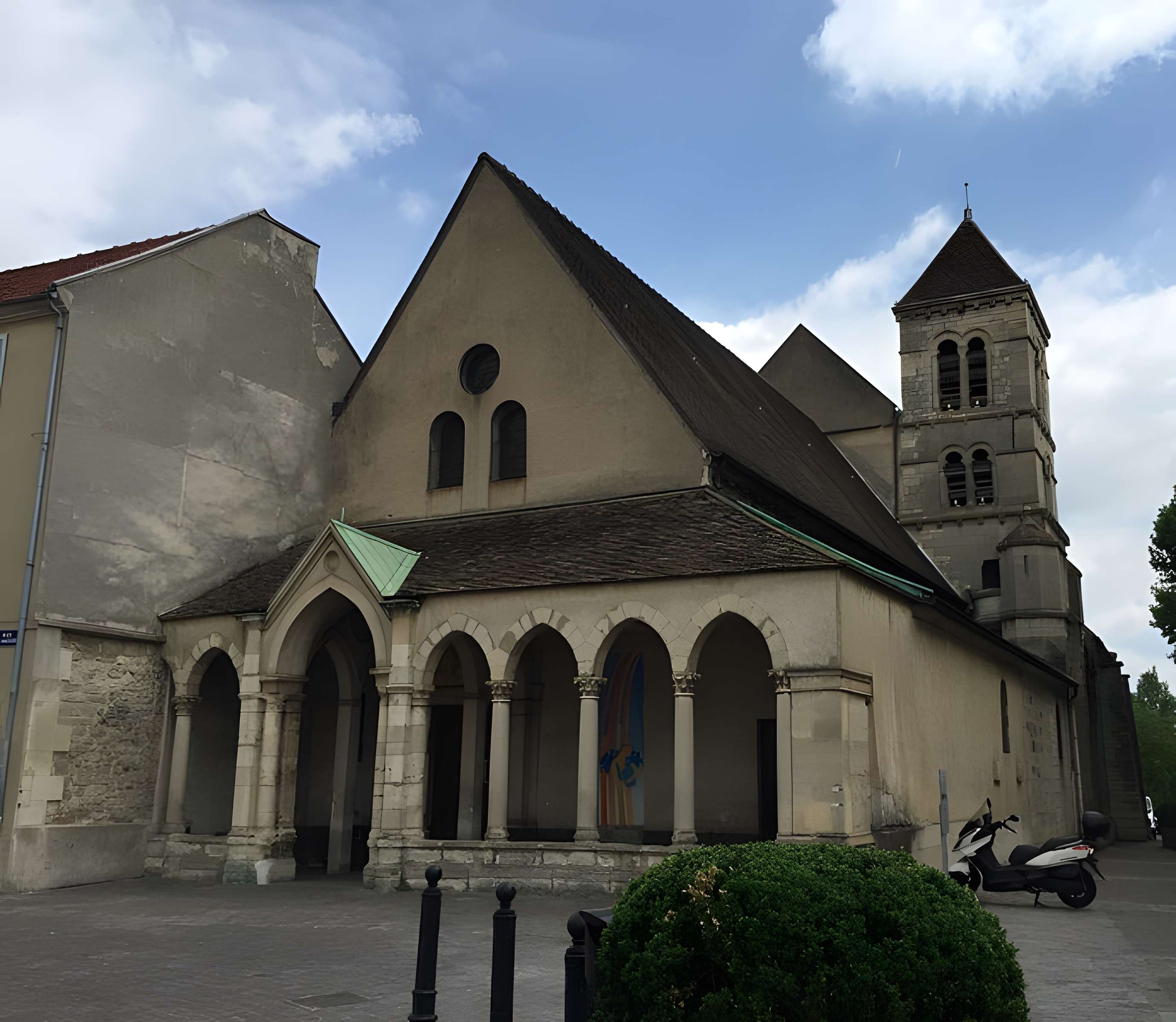 Église Saint-Nicolas de Saint-Maur-des-Fossés