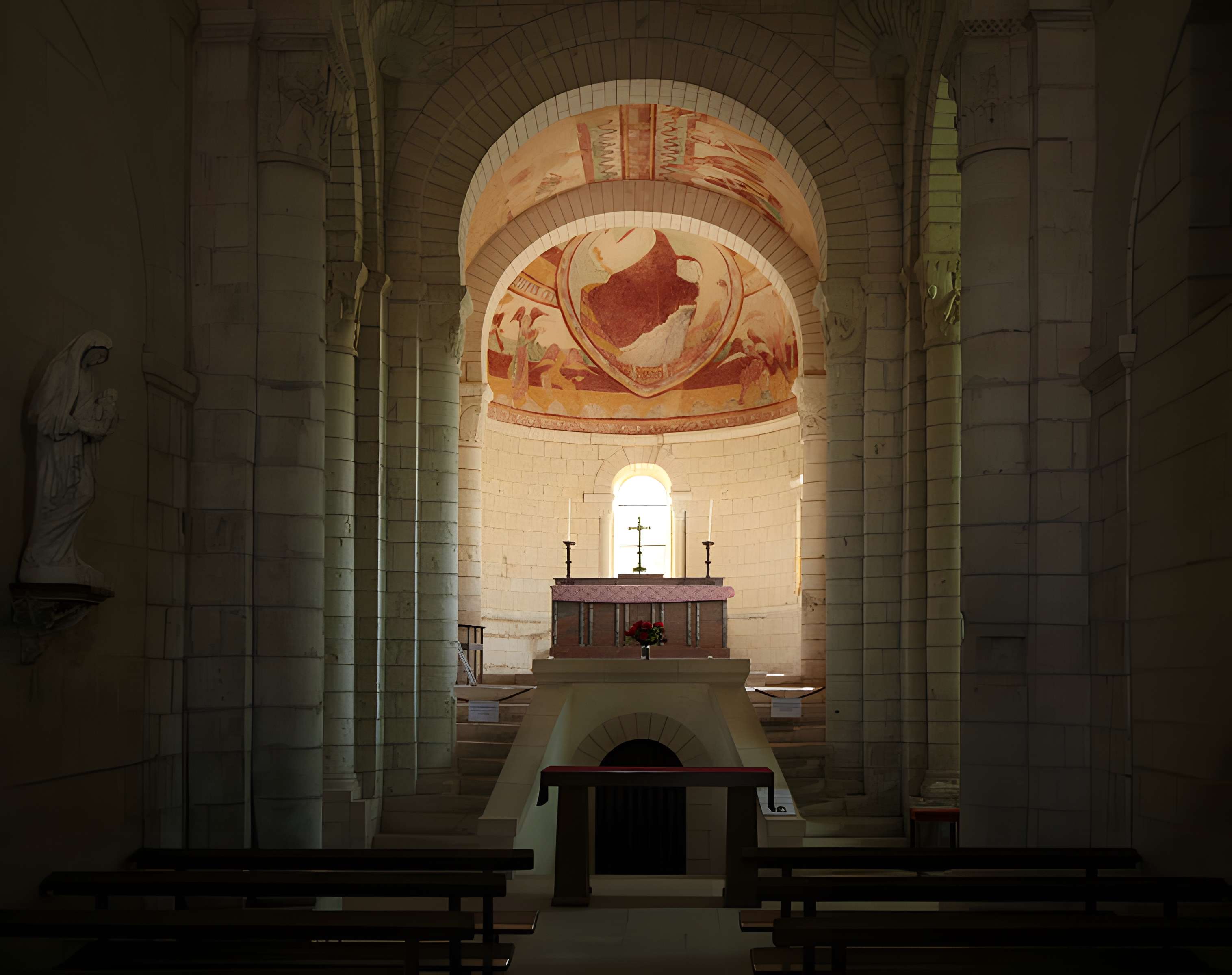 Église Saint-Nicolas de Tavant