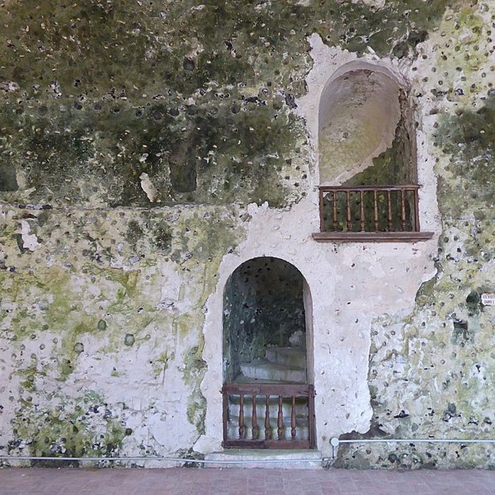 Photo de Église troglodytique de lAnnonciation de Haute-Isle