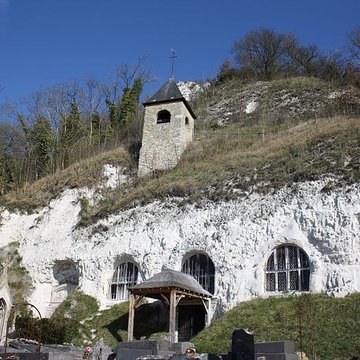 Église troglodytique de lAnnonciation de Haute-Isle
