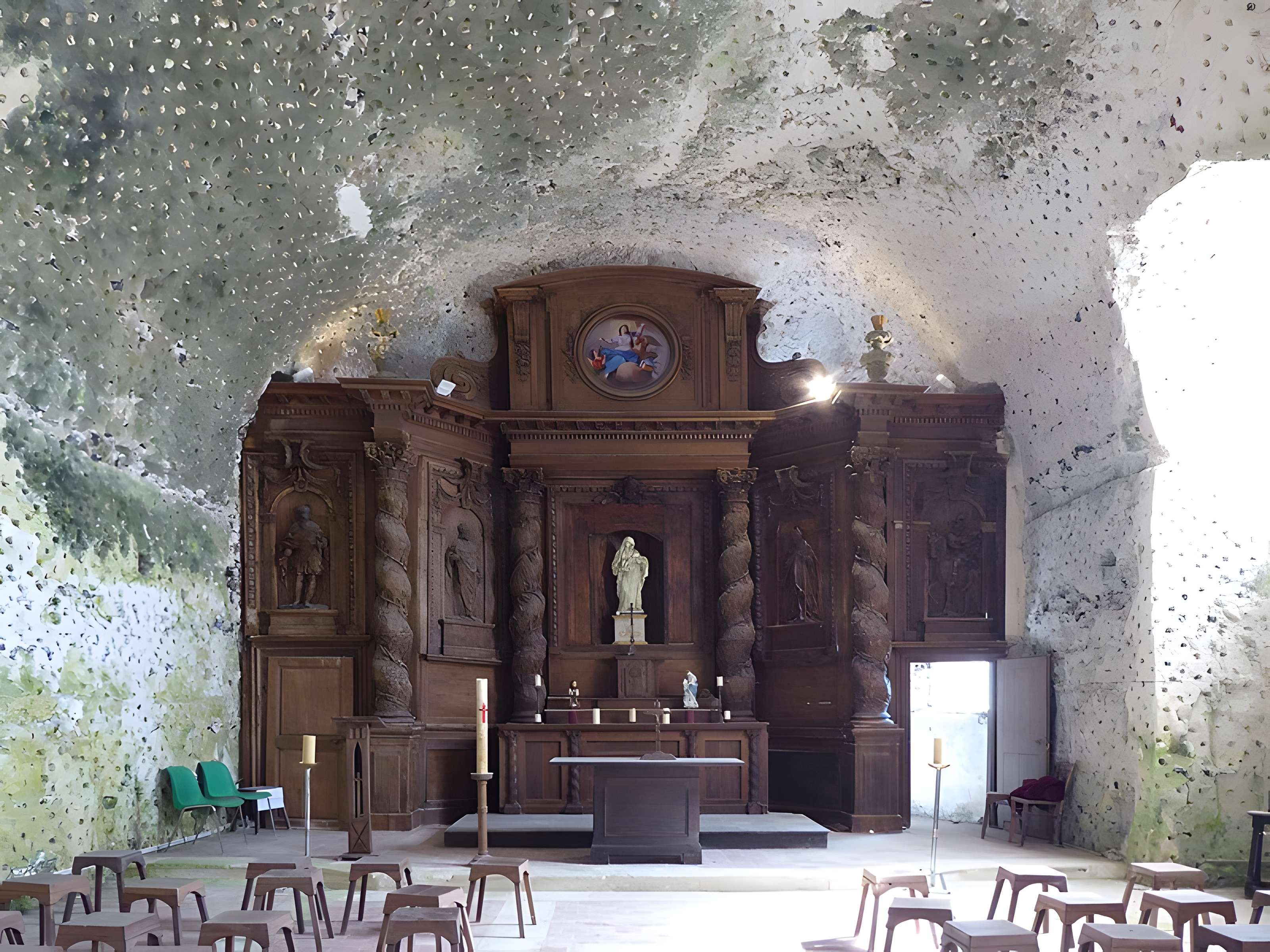 Église troglodytique de l'Annonciation de Haute-Isle