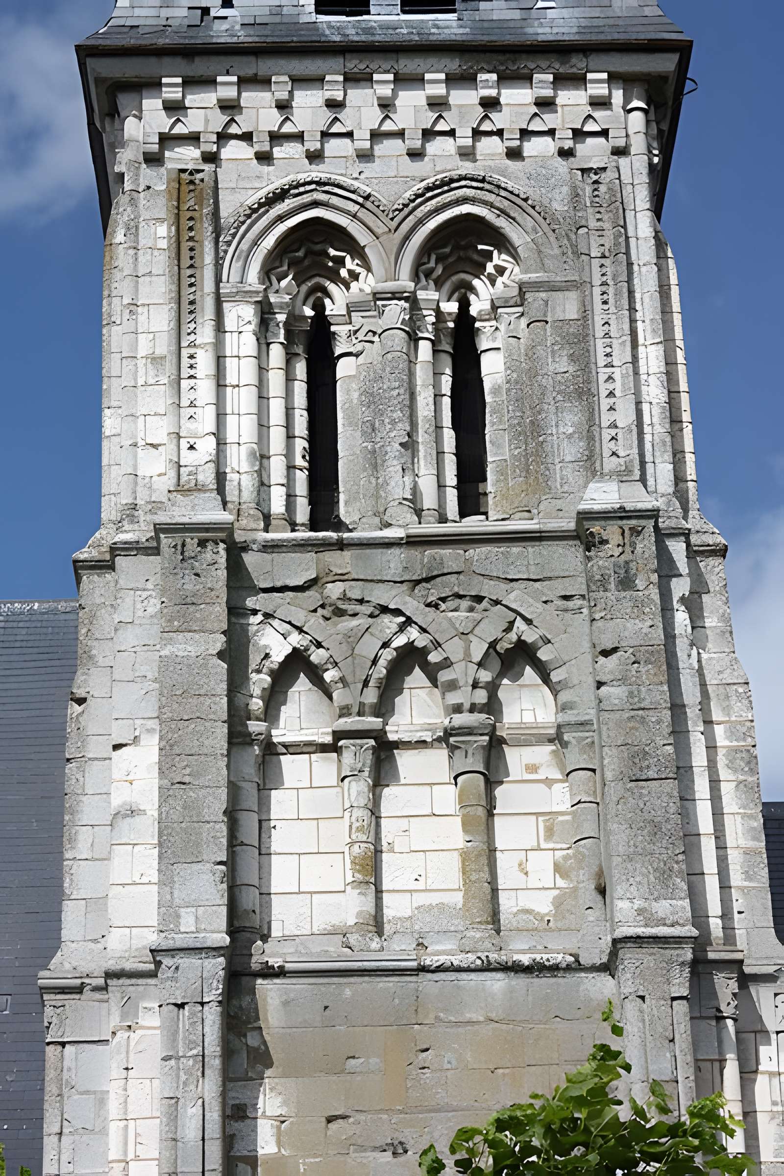 Église Saint-Ouen de Routot