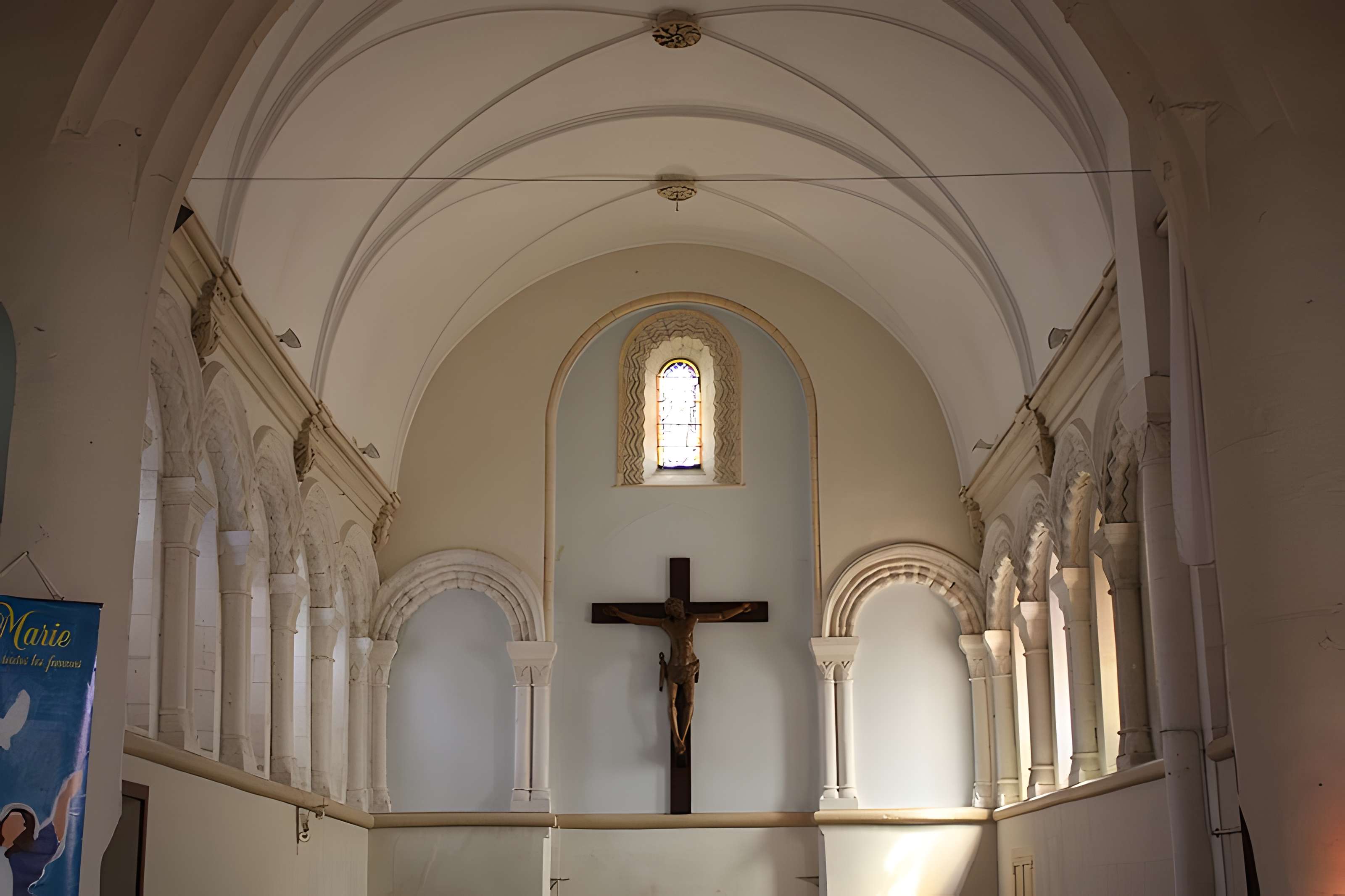 Église Saint-Ouen de Routot
